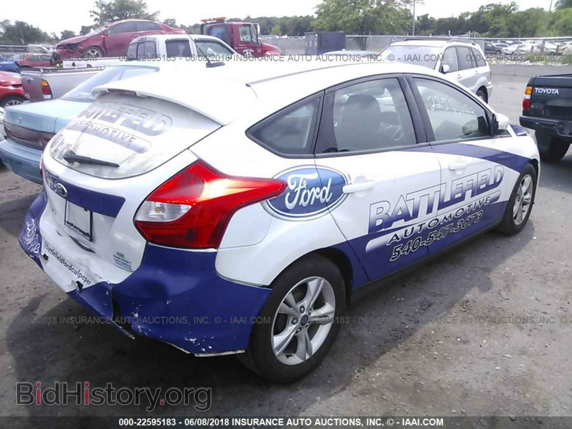 2014 Ford Focus - VIN: 1FADP3K2XEL346159 - Фото 4