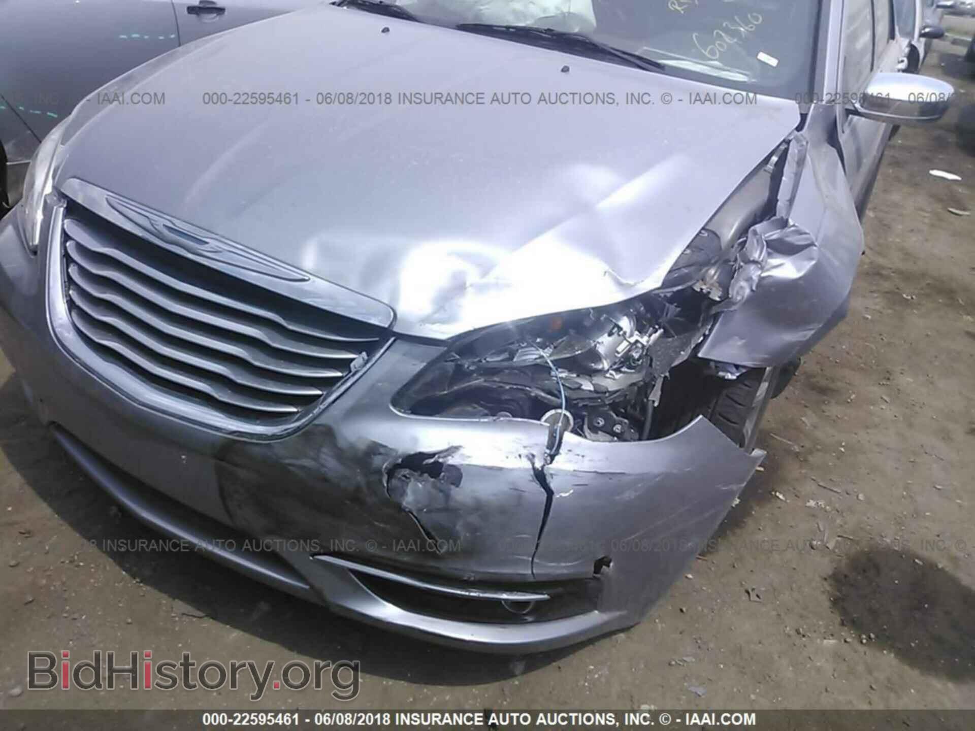 2013 Chrysler 200 - VIN: 1C3CCBCG6DN602360 - Photo 6