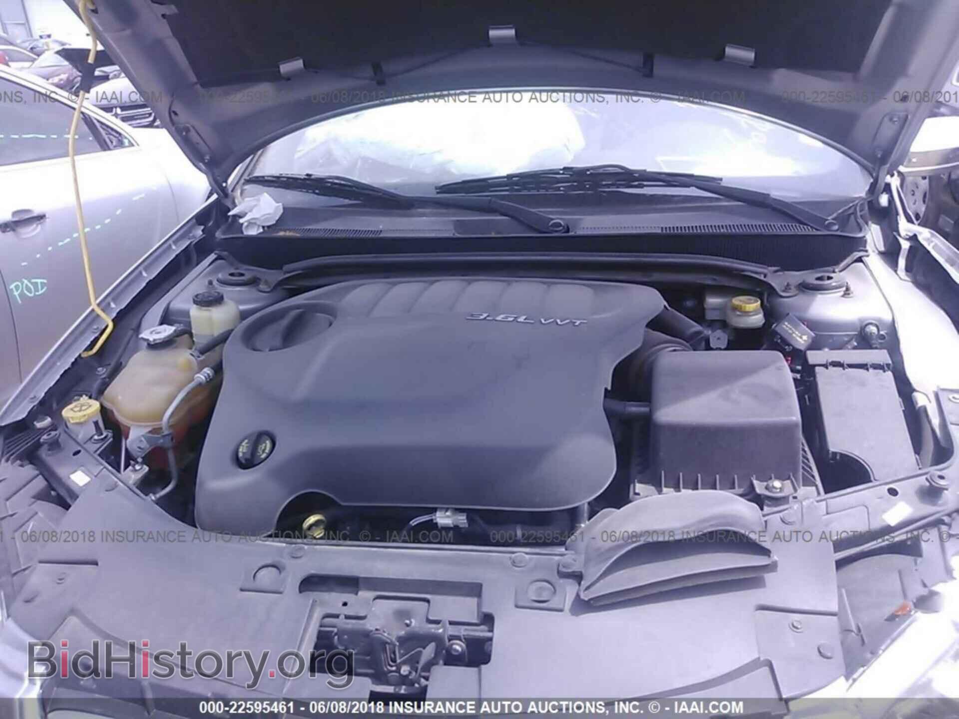 2013 Chrysler 200 - VIN: 1C3CCBCG6DN602360 - Photo 10