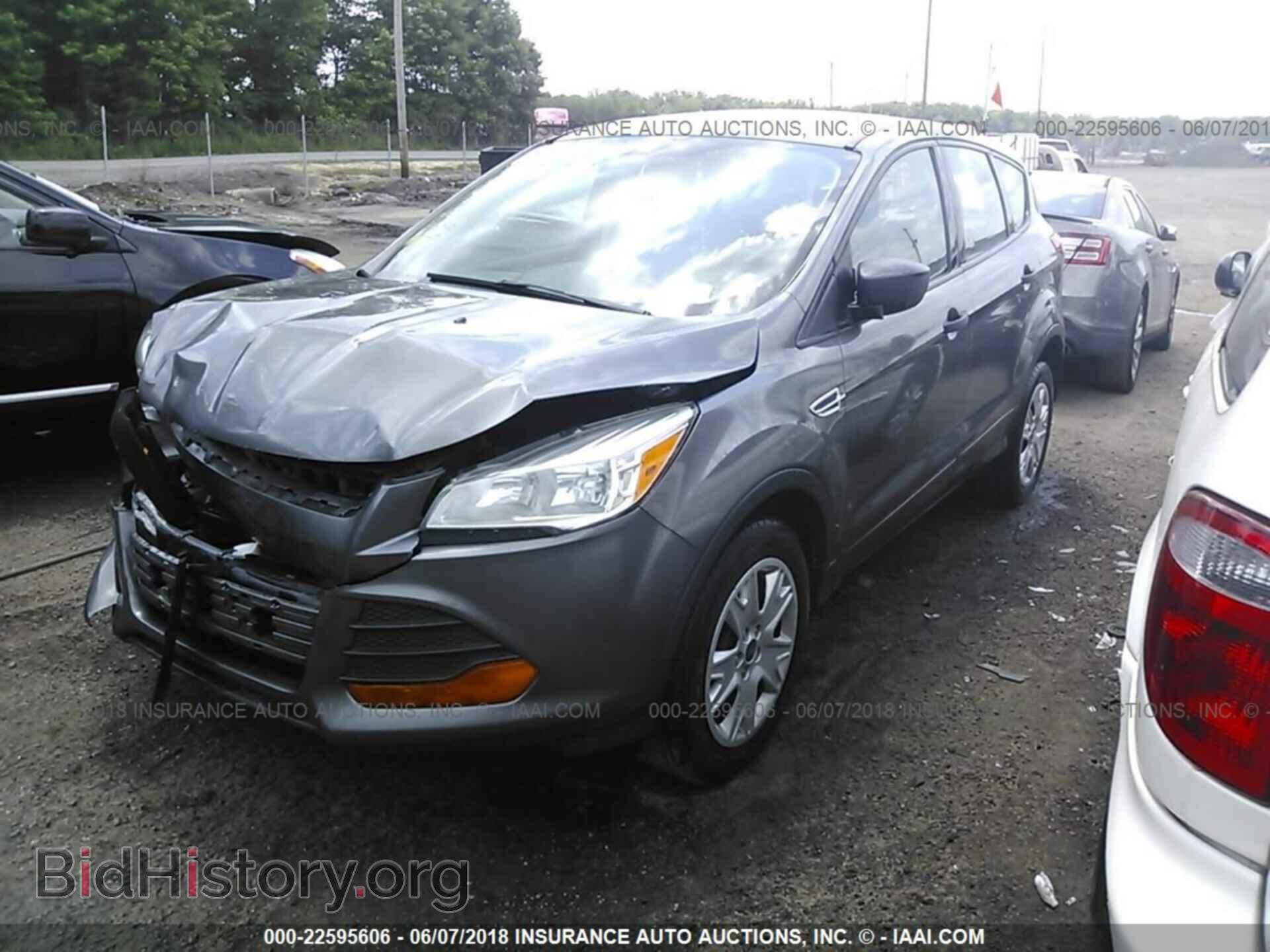 2013 Ford Escape - VIN: 1FMCU0F71DUA83177 - Photo 2