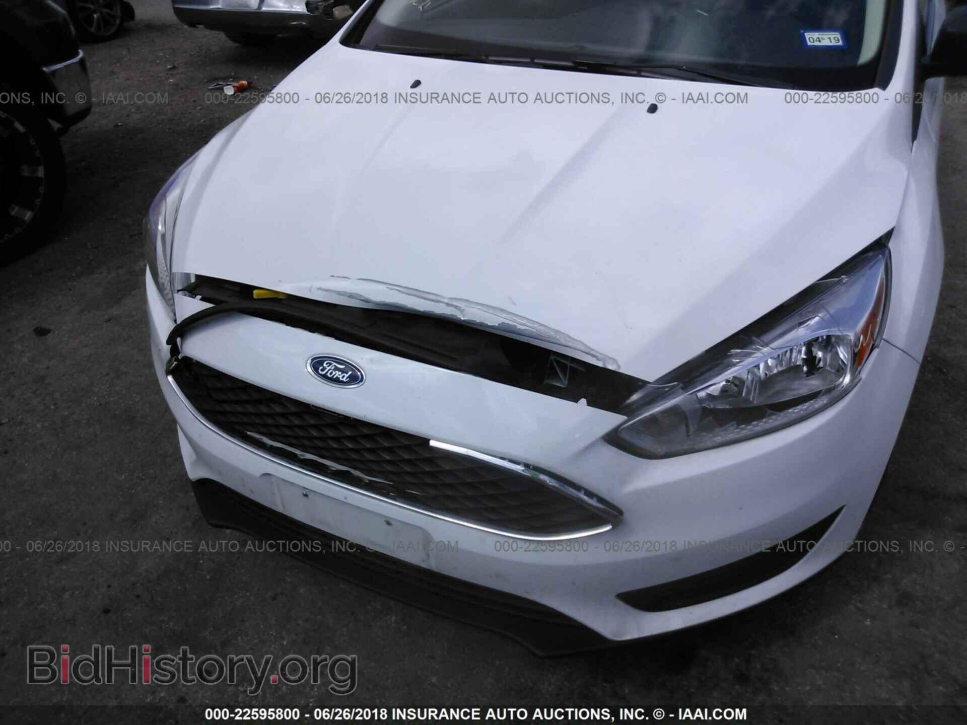 2017 Ford Focus - VIN: 1FADP3E21HL253806 - Photo 6