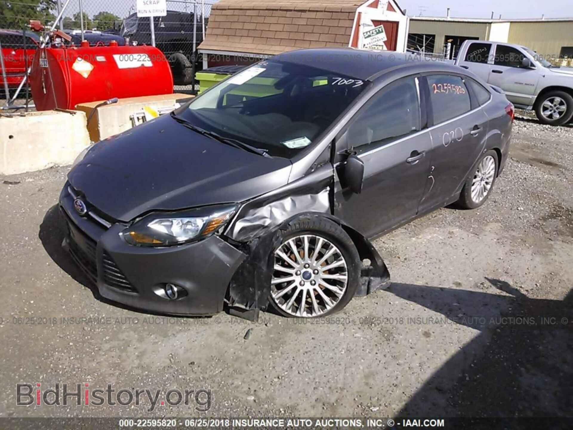 2012 Ford Focus - VIN: 1FAHP3J26CL347003 - Фото 2