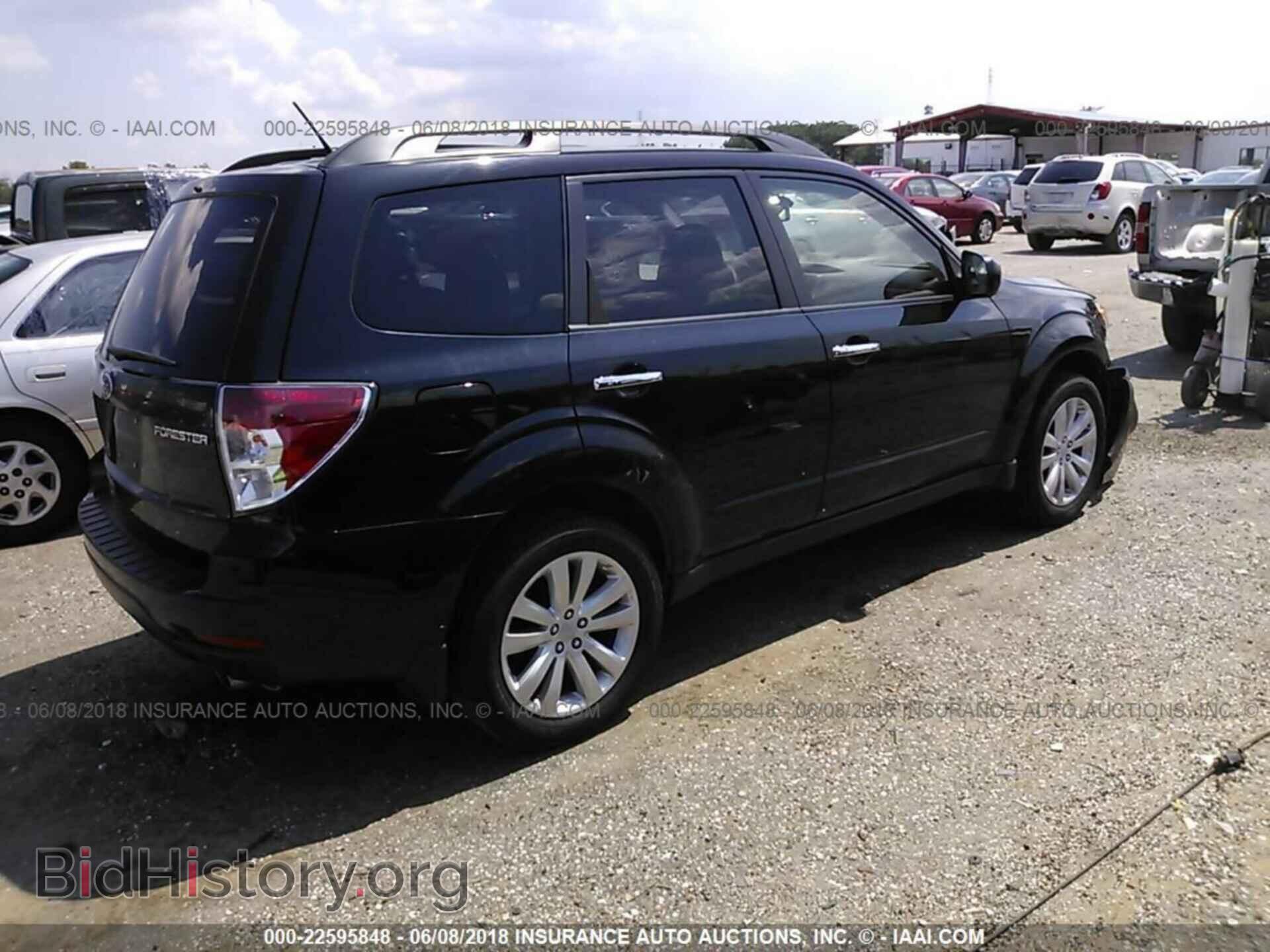 2012 Subaru Forester - VIN: JF2SHBDC2CH413417 - Photo 4