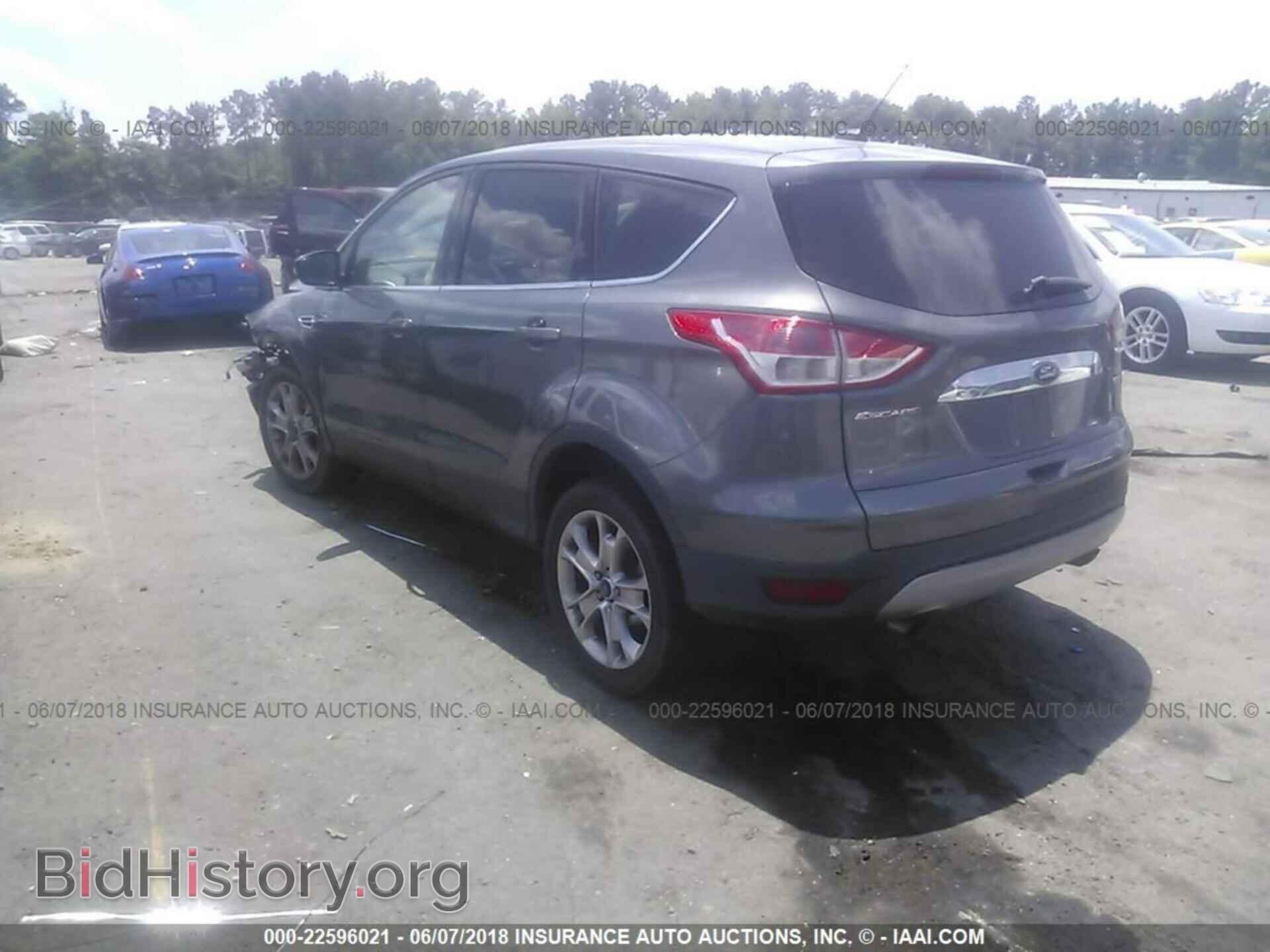2013 Ford Escape - VIN: 1FMCU9H93DUD87632 - Photo 3