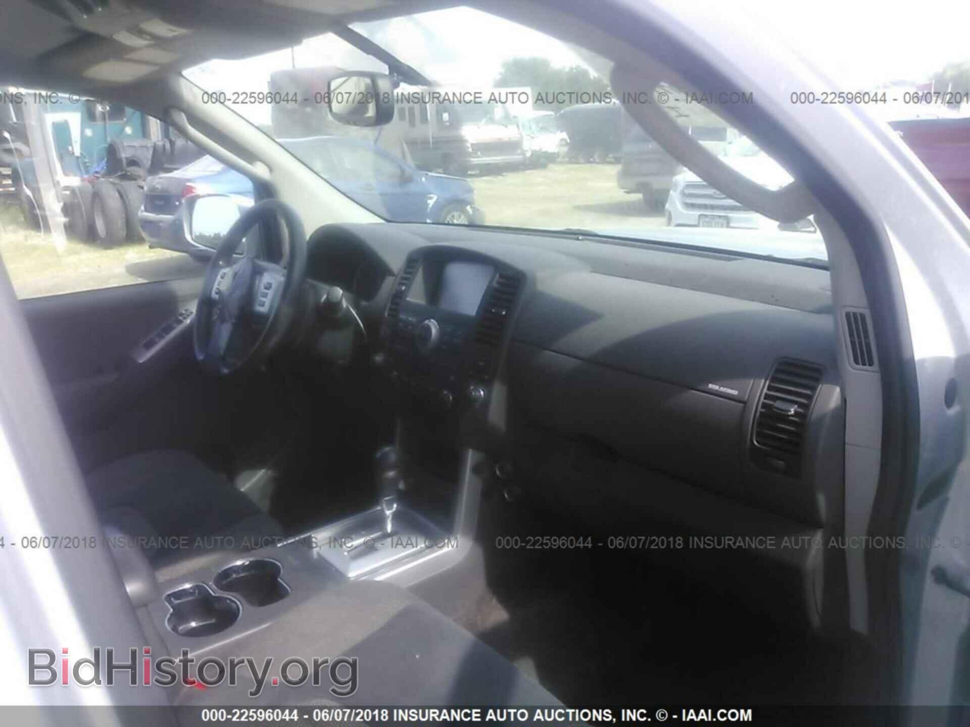 2011 Nissan Pathfinder - VIN: 5N1AR1NB5BC608796 - Фото 5