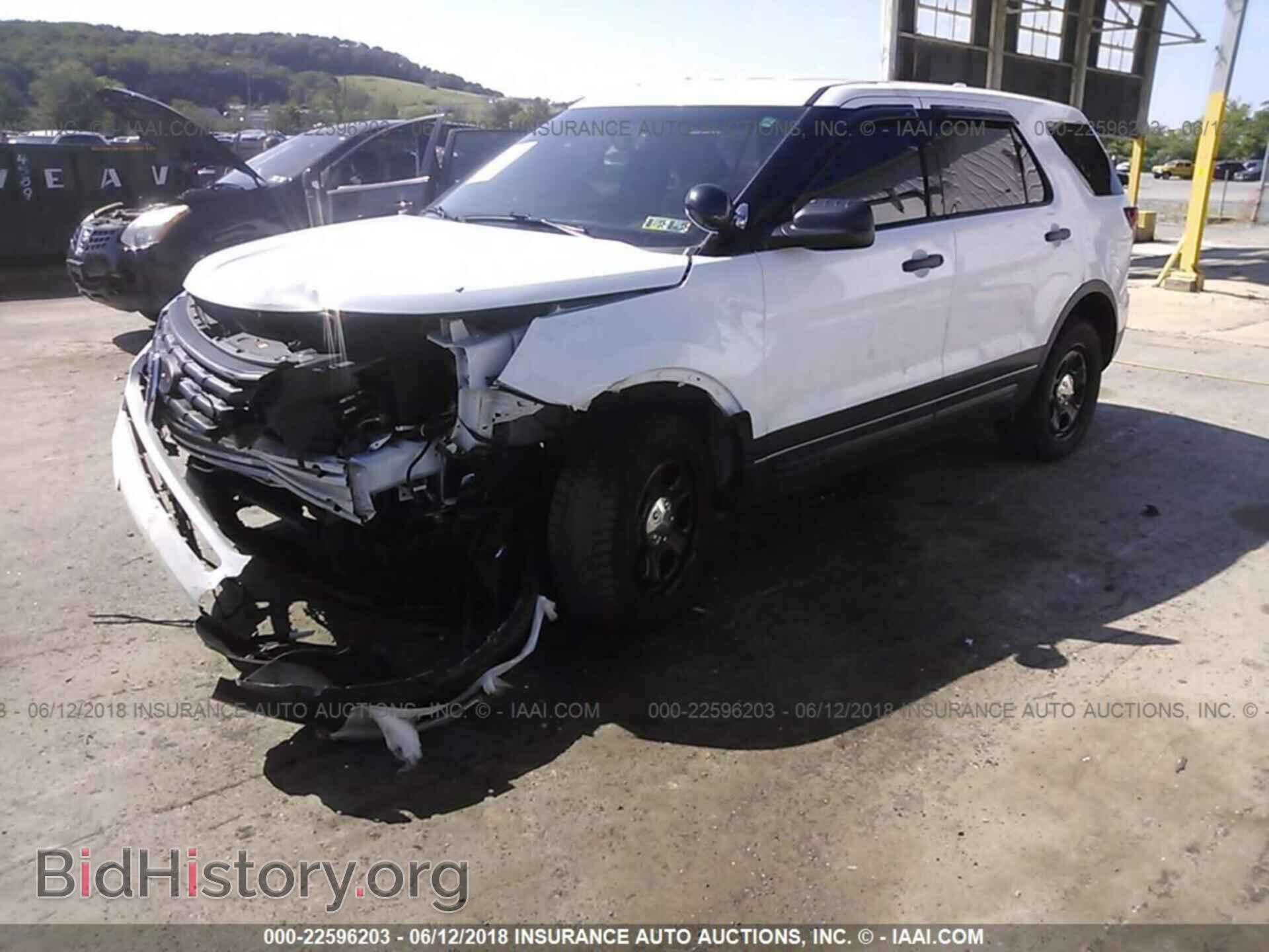 2016 Ford Explorer - VIN: 1FM5K8AR9GGC72765 - Фото 2