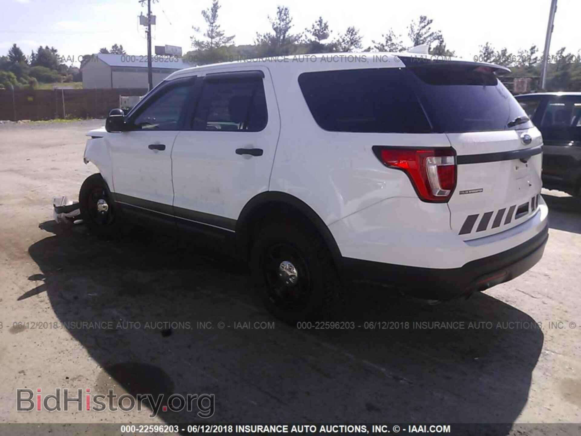 2016 Ford Explorer - VIN: 1FM5K8AR9GGC72765 - Фото 3