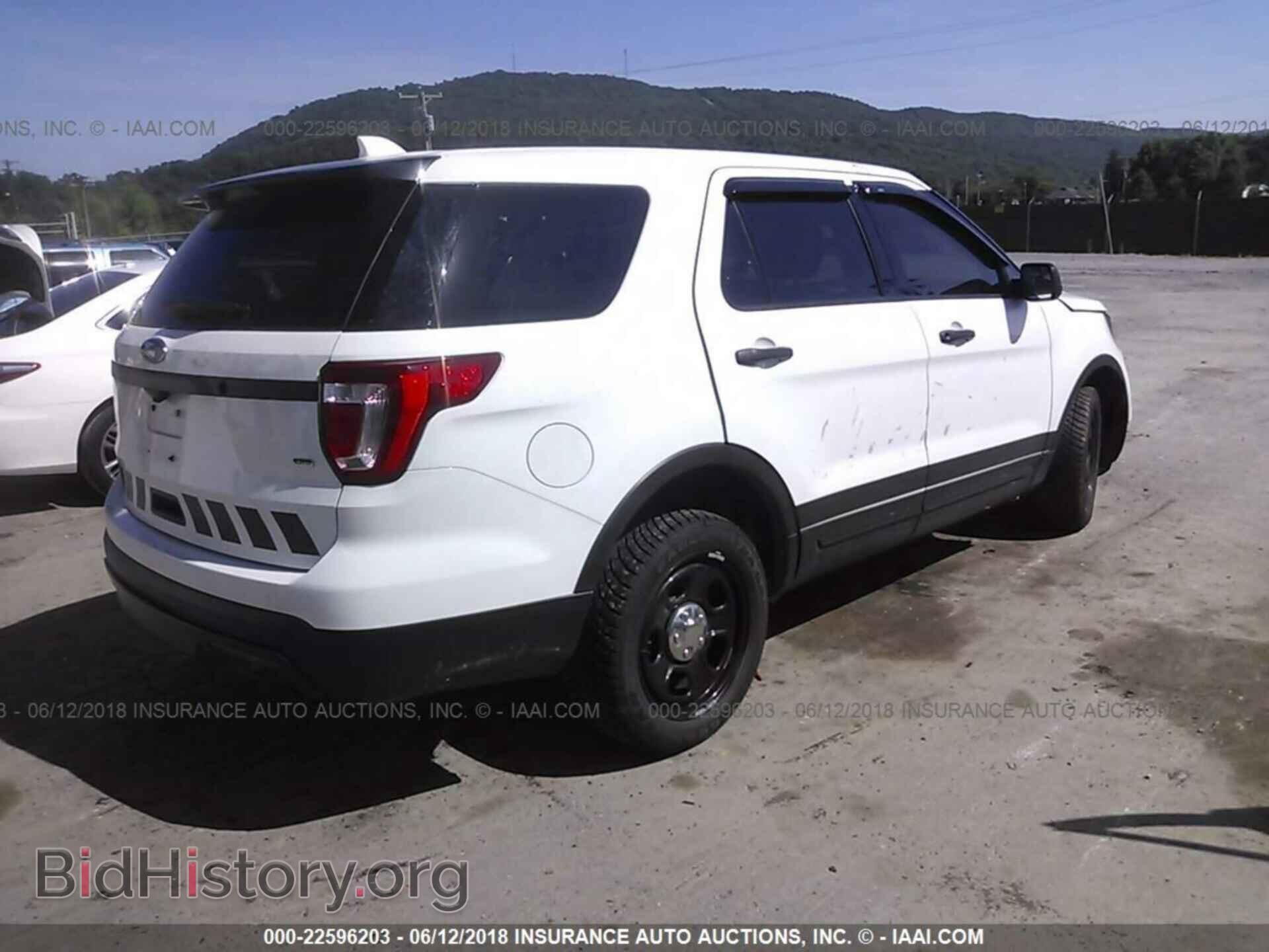 2016 Ford Explorer - VIN: 1FM5K8AR9GGC72765 - Фото 4
