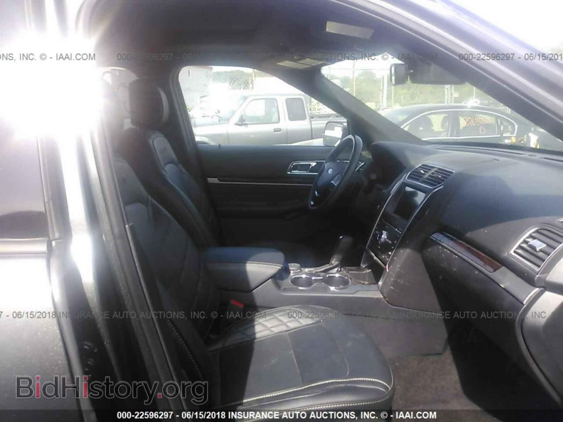 2017 Ford Explorer - VIN: 1FM5K8HT3HGD81063 - Фото 5