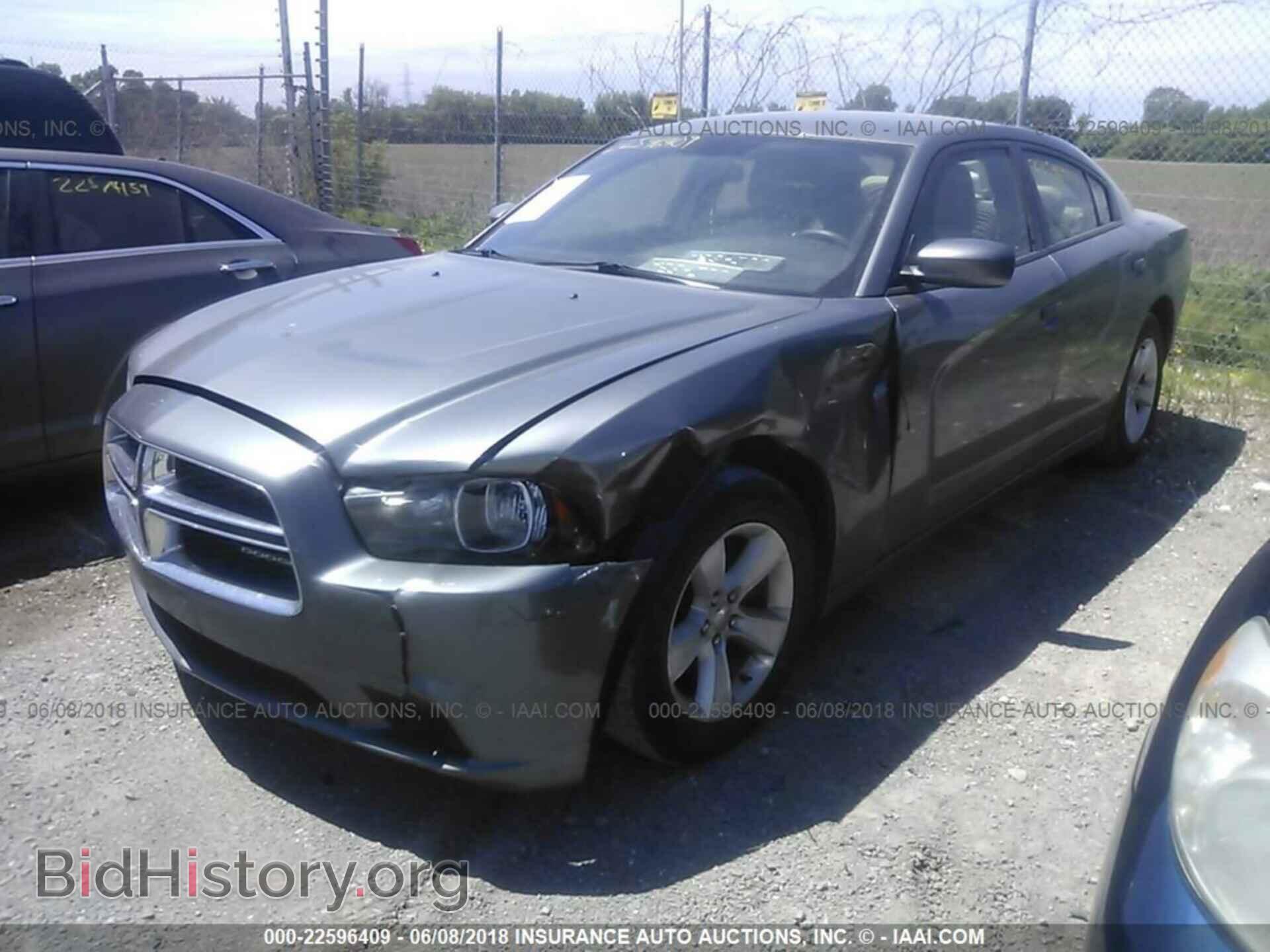2011 Dodge Charger - VIN: 2B3CL3CG8BH562016 - Фото 2