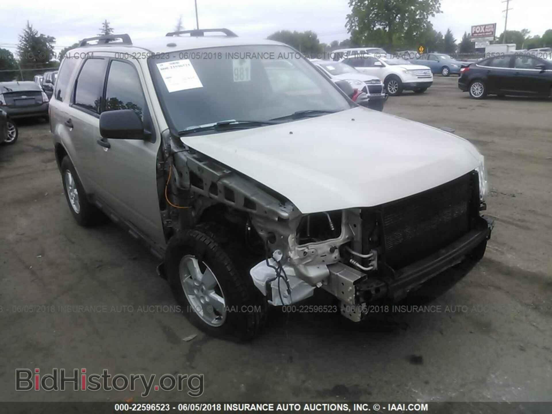 Photo 1FMCU0DG2CKA08520 - Ford Escape 2012