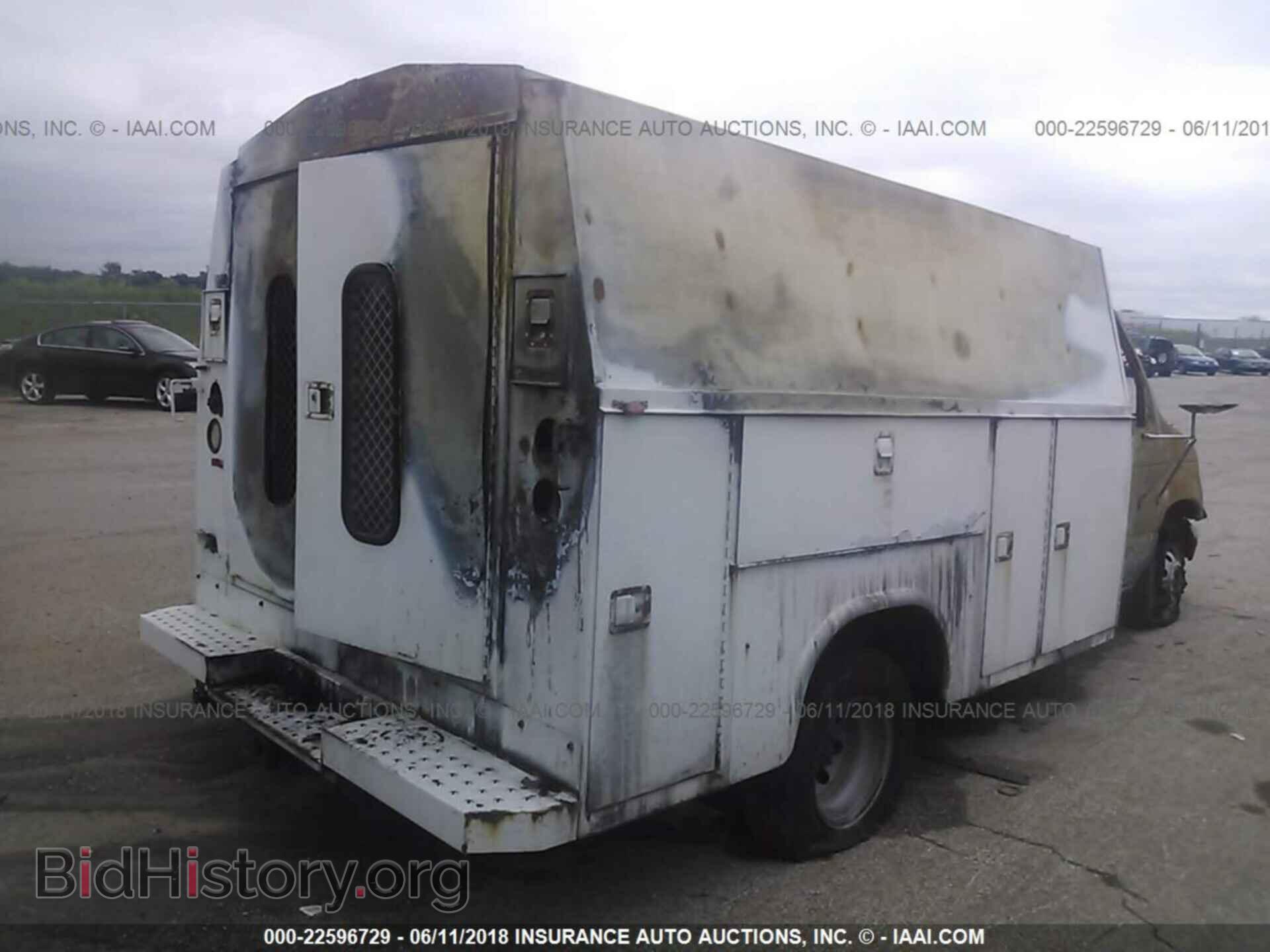 2003 FORD ECONOLINE - VIN: 1FDWE35F53HA37704 - Фото 4