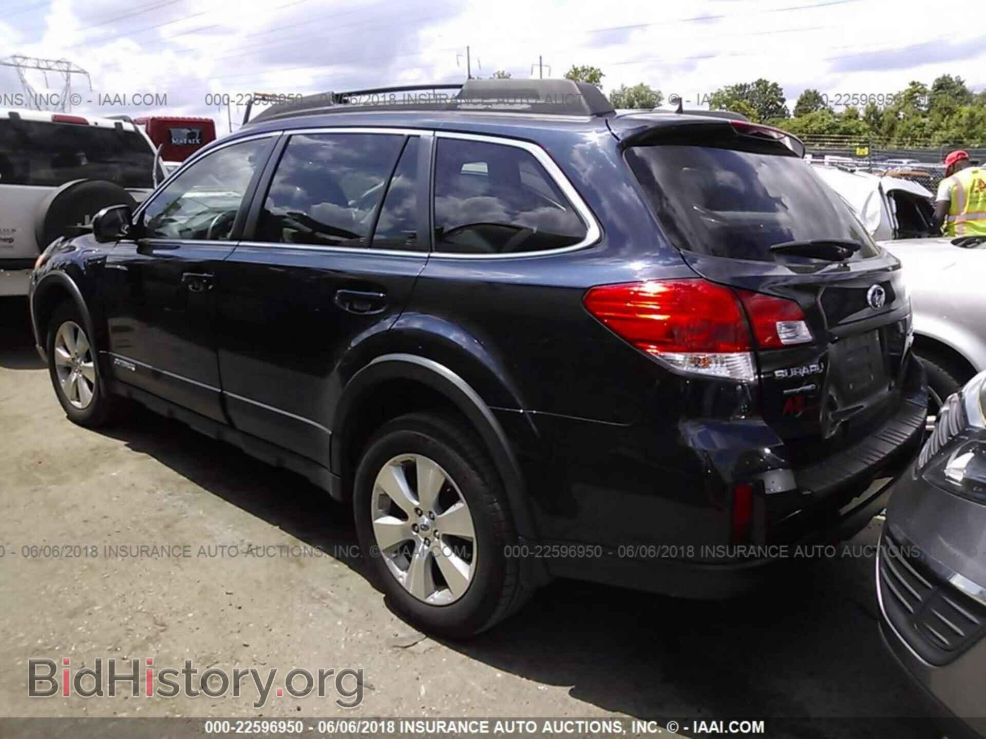 2012 Subaru Outback - VIN: 4S4BRDKC1C2266905 - Фото 3