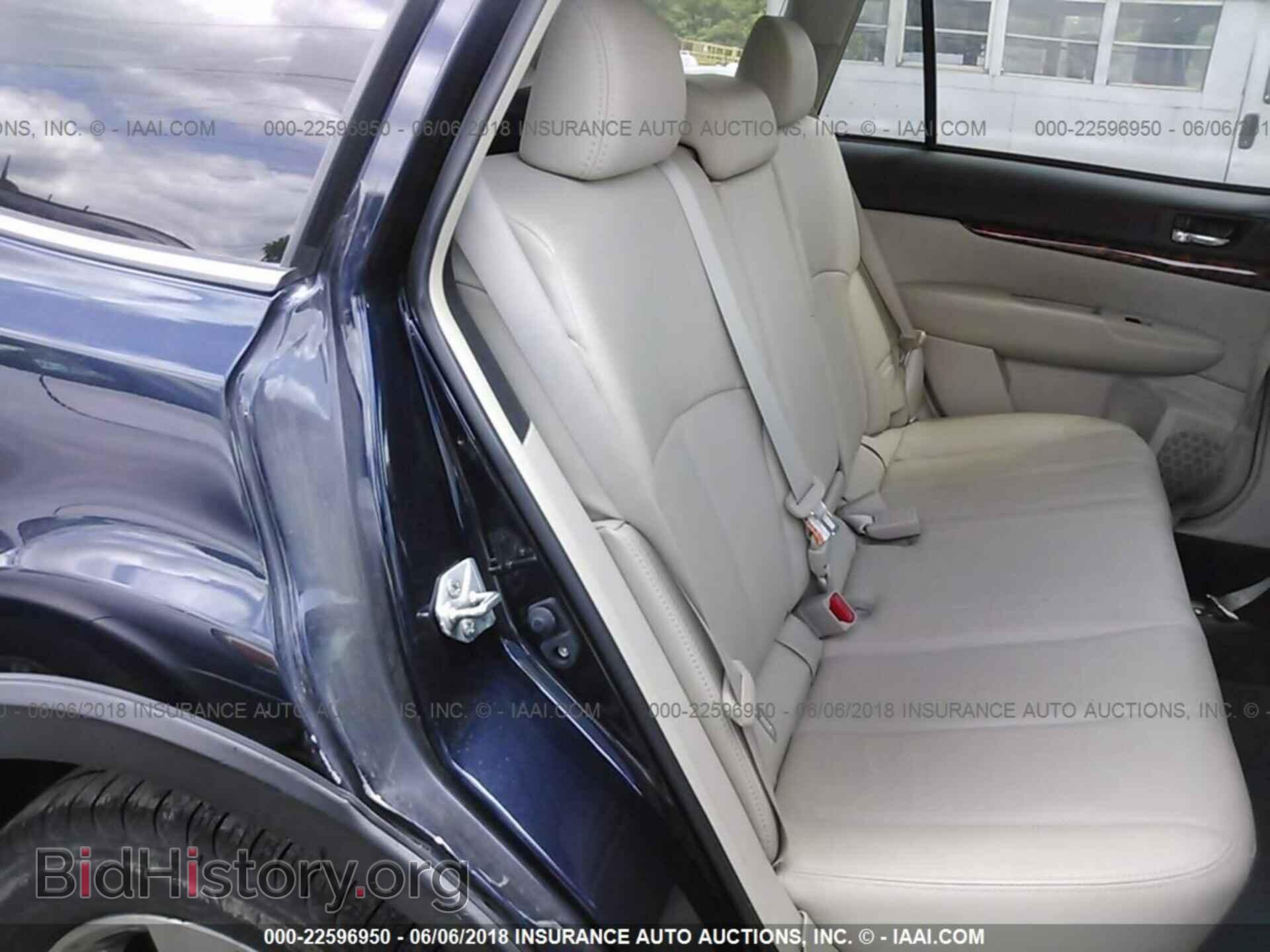 2012 Subaru Outback - VIN: 4S4BRDKC1C2266905 - Фото 8