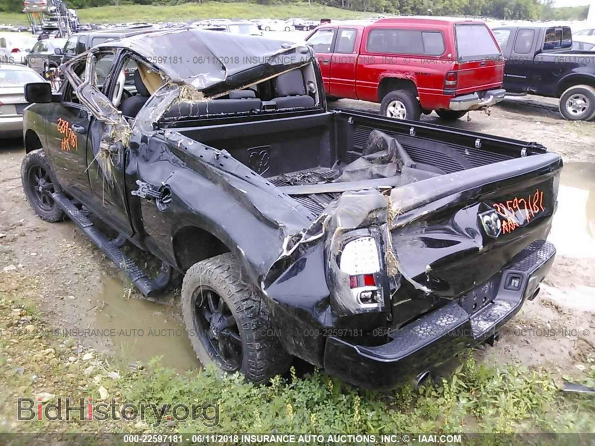 2012 Dodge Ram 1500 - VIN: 1C6RD7FT1CS343020 - Фото 3