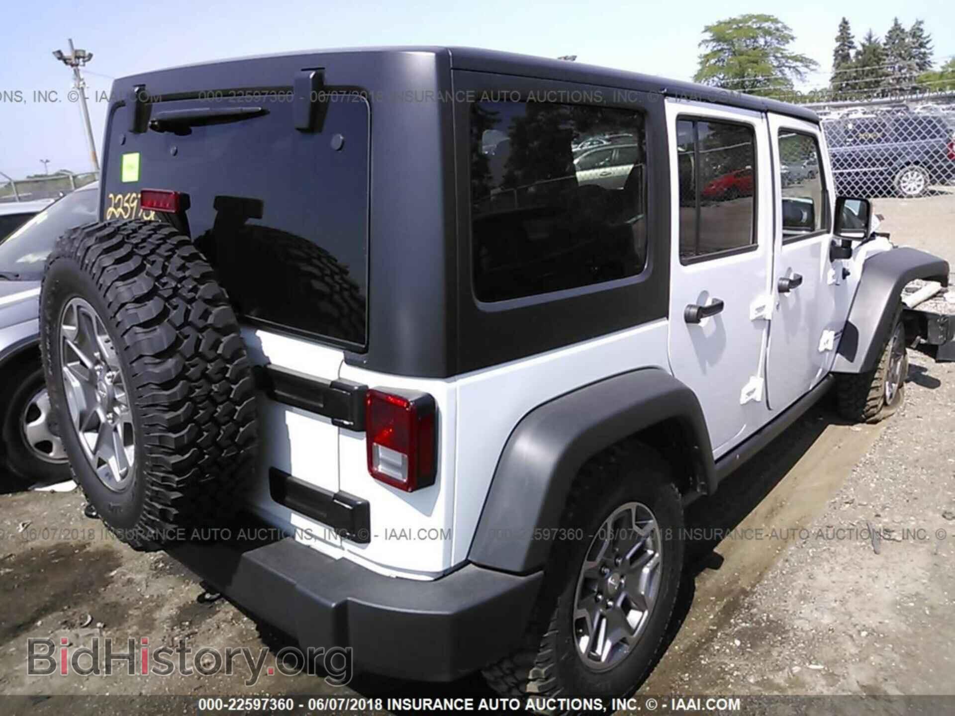 2017 Jeep Wrangler - VIN: 1C4BJWFG3HL617979 - Фото 4