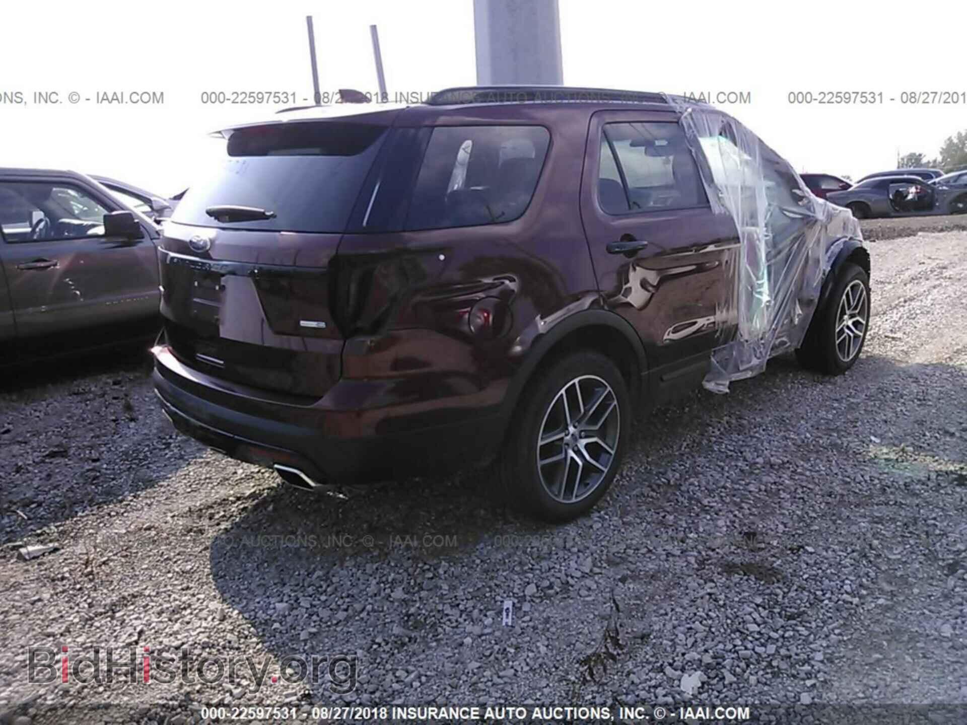 2016 Ford Explorer - VIN: 1FM5K8GT8GGC84778 - Фото 4