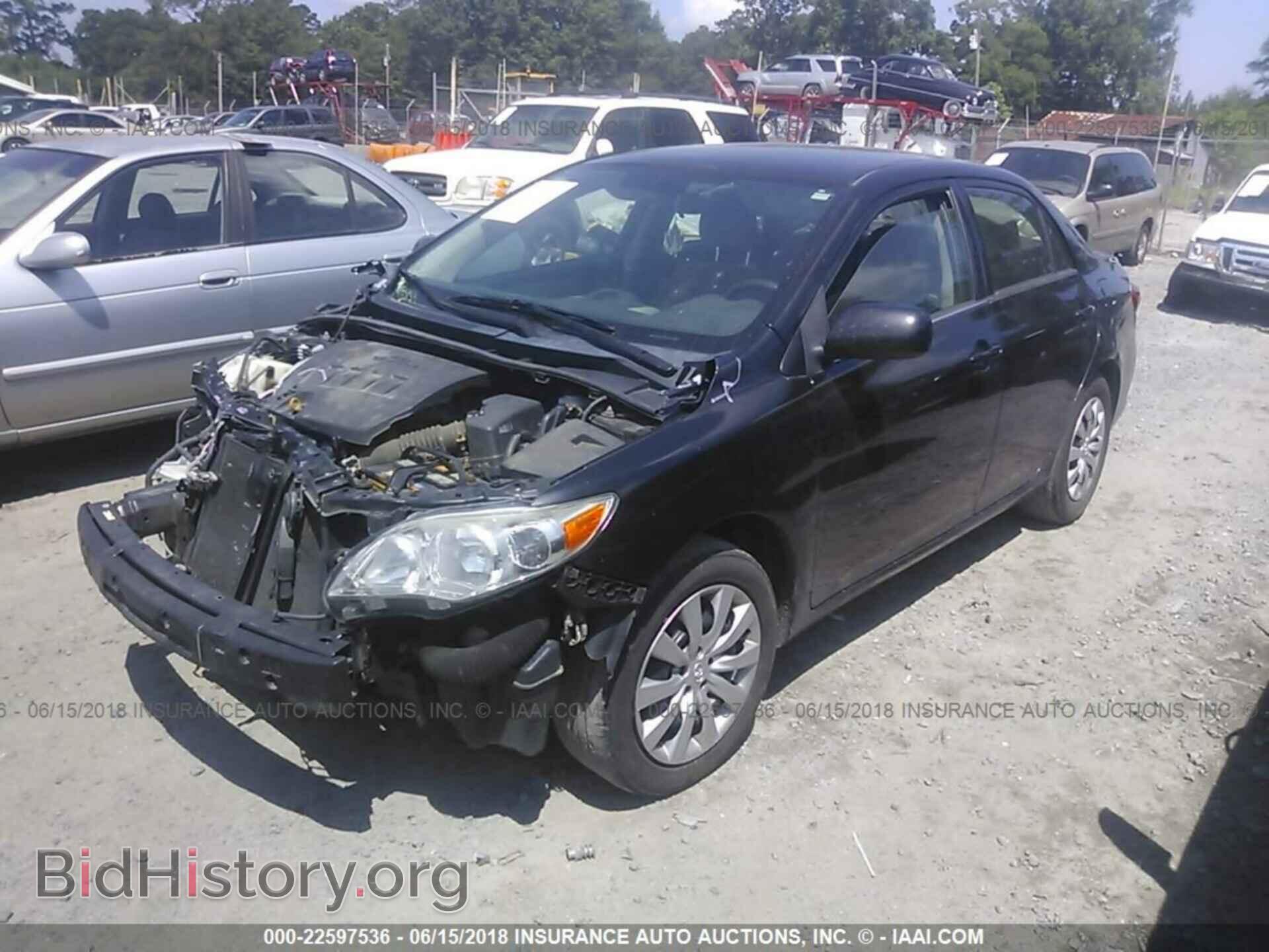 2013 Toyota Corolla - VIN: 2T1BU4EE7DC105512 - Фото 2
