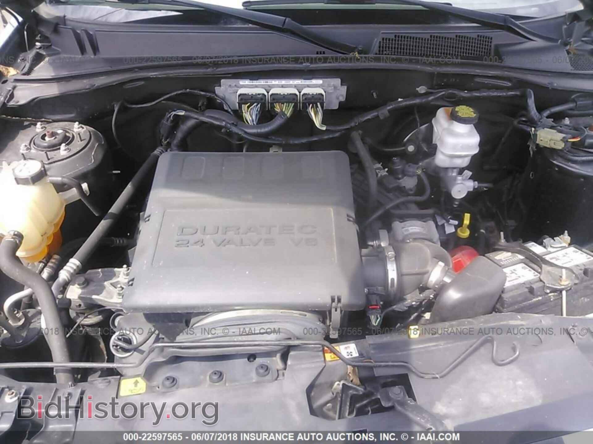 2011 Ford Escape - VIN: 1FMCU9DG0BKA03240 - Photo 10