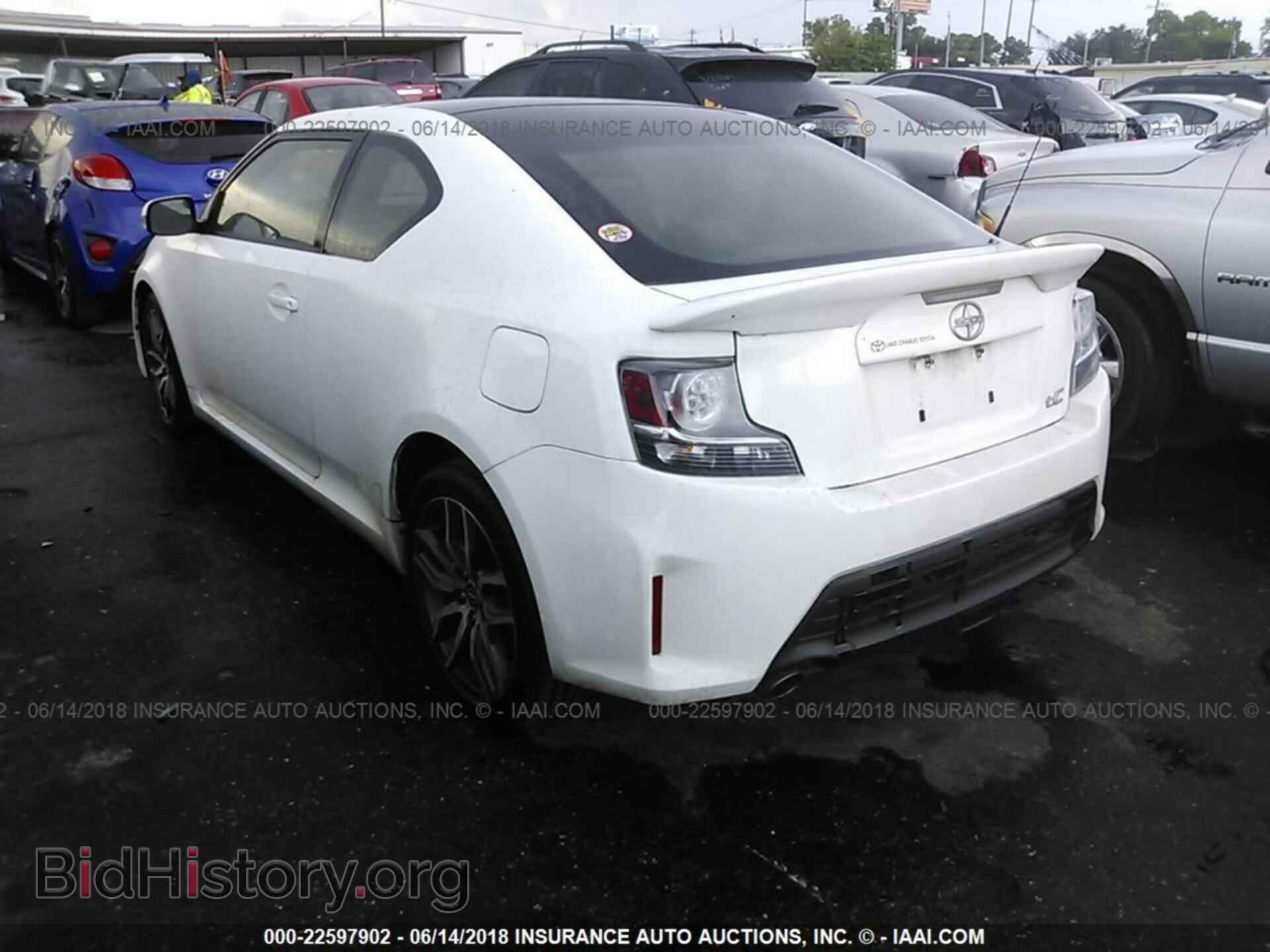 2014 Toyota Scion tc - VIN: JTKJF5C71E3070842 - Фото 3