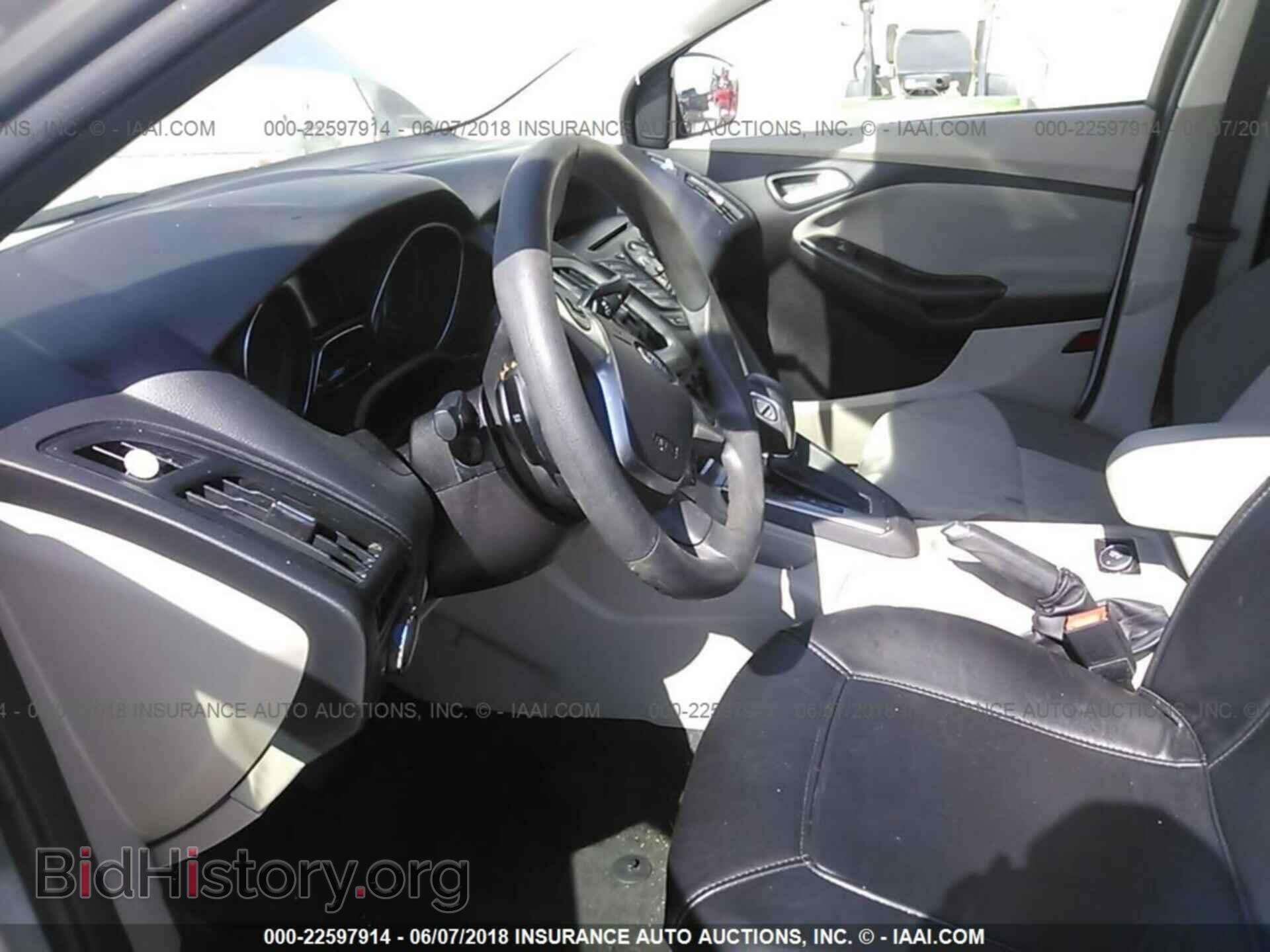 2013 Ford Focus - VIN: 1FADP3F21DL274860 - Photo 5