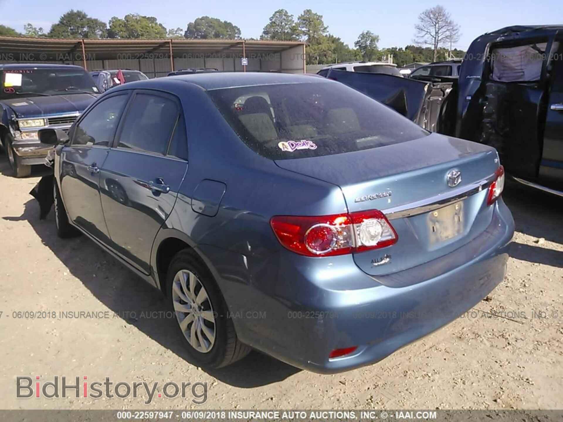 2013 Toyota Corolla - VIN: 5YFBU4EEXDP217902 - Photo 3