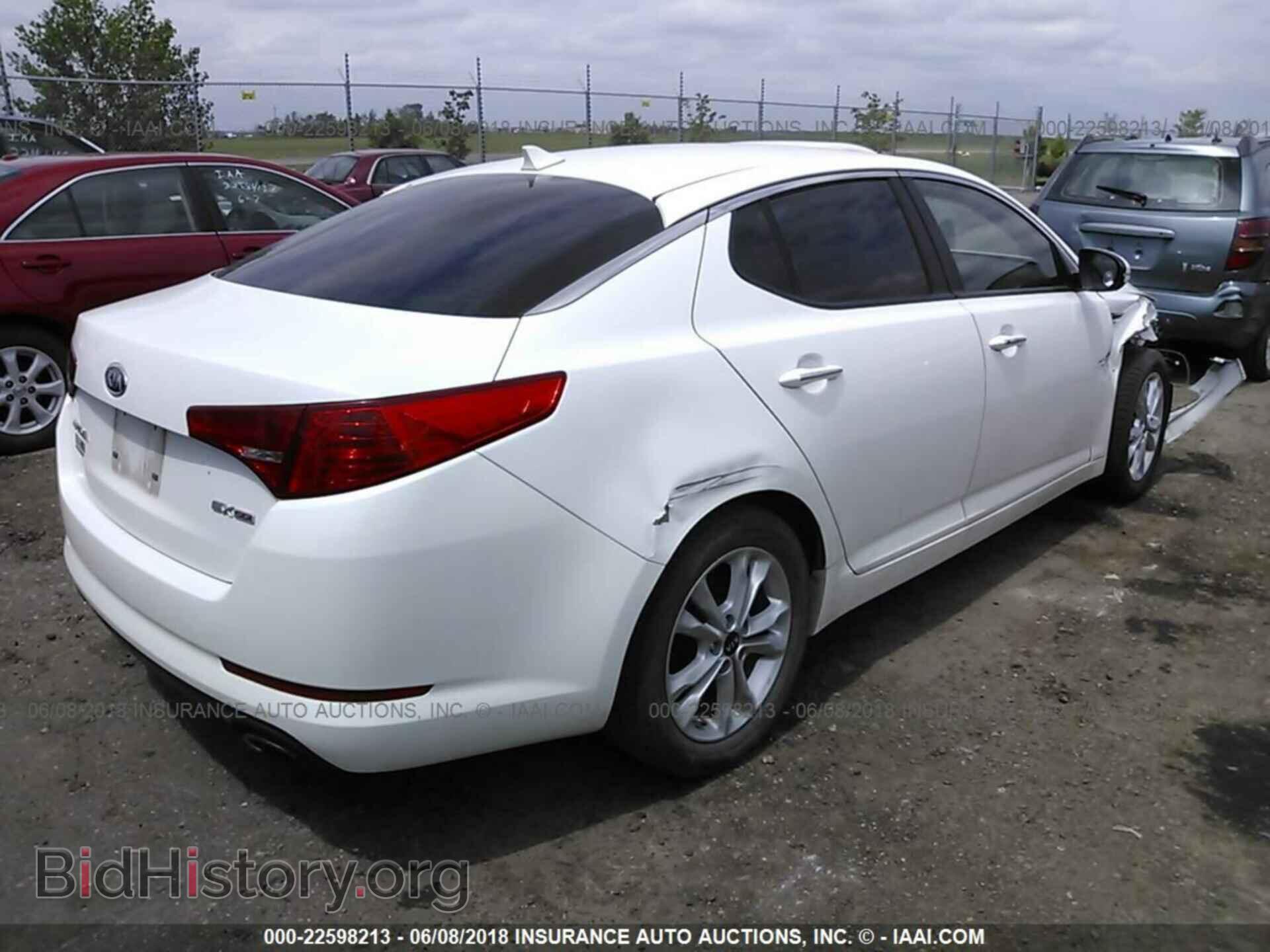 2011 Kia Optima - VIN: KNAGN4A77B5060038 - Фото 4