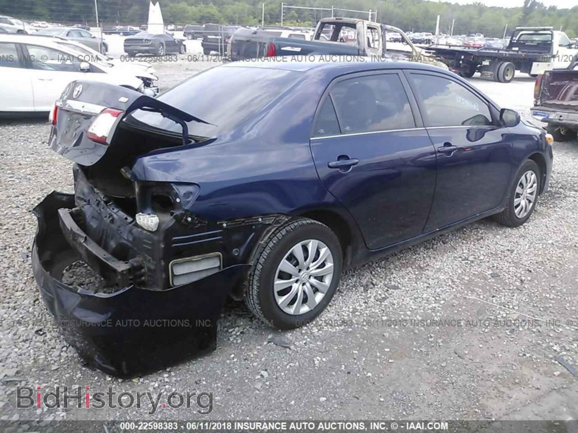 2013 Toyota Corolla - VIN: 2T1BU4EE9DC038461 - Photo 4
