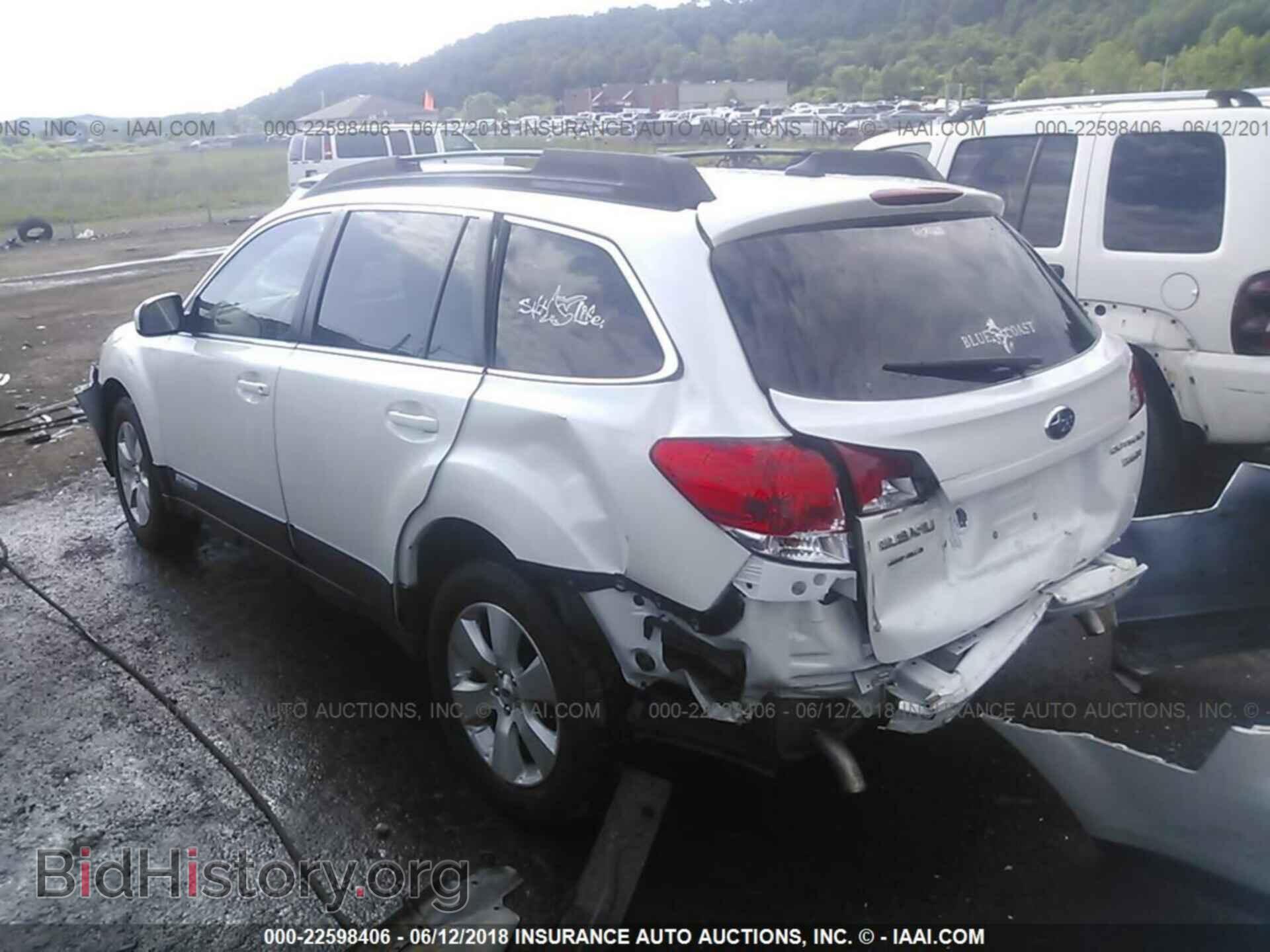 2012 Subaru Outback - VIN: 4S4BRDLC7C2260766 - Фото 3