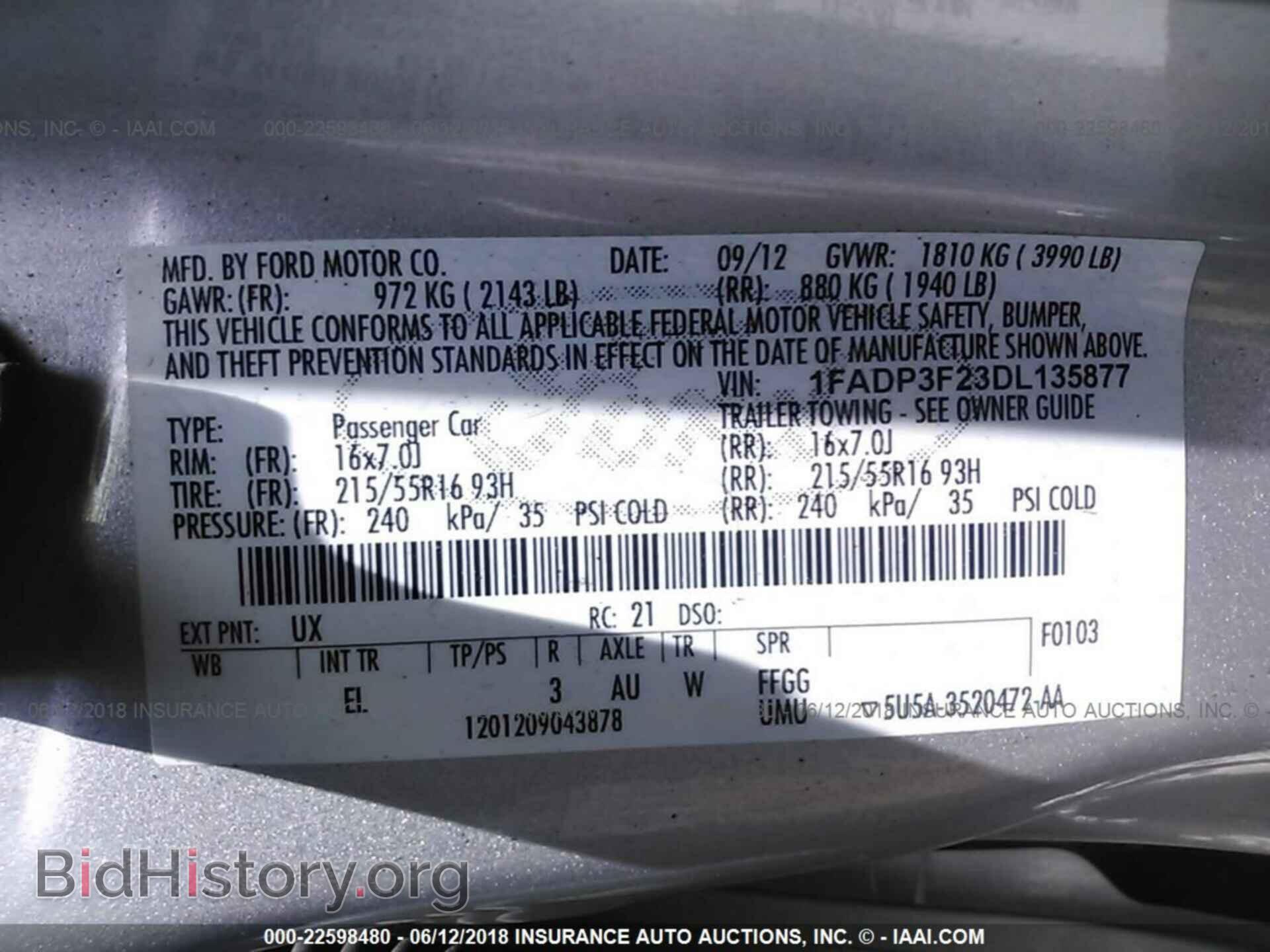 2013 Ford Focus - VIN: 1FADP3F23DL135877 - Photo 9