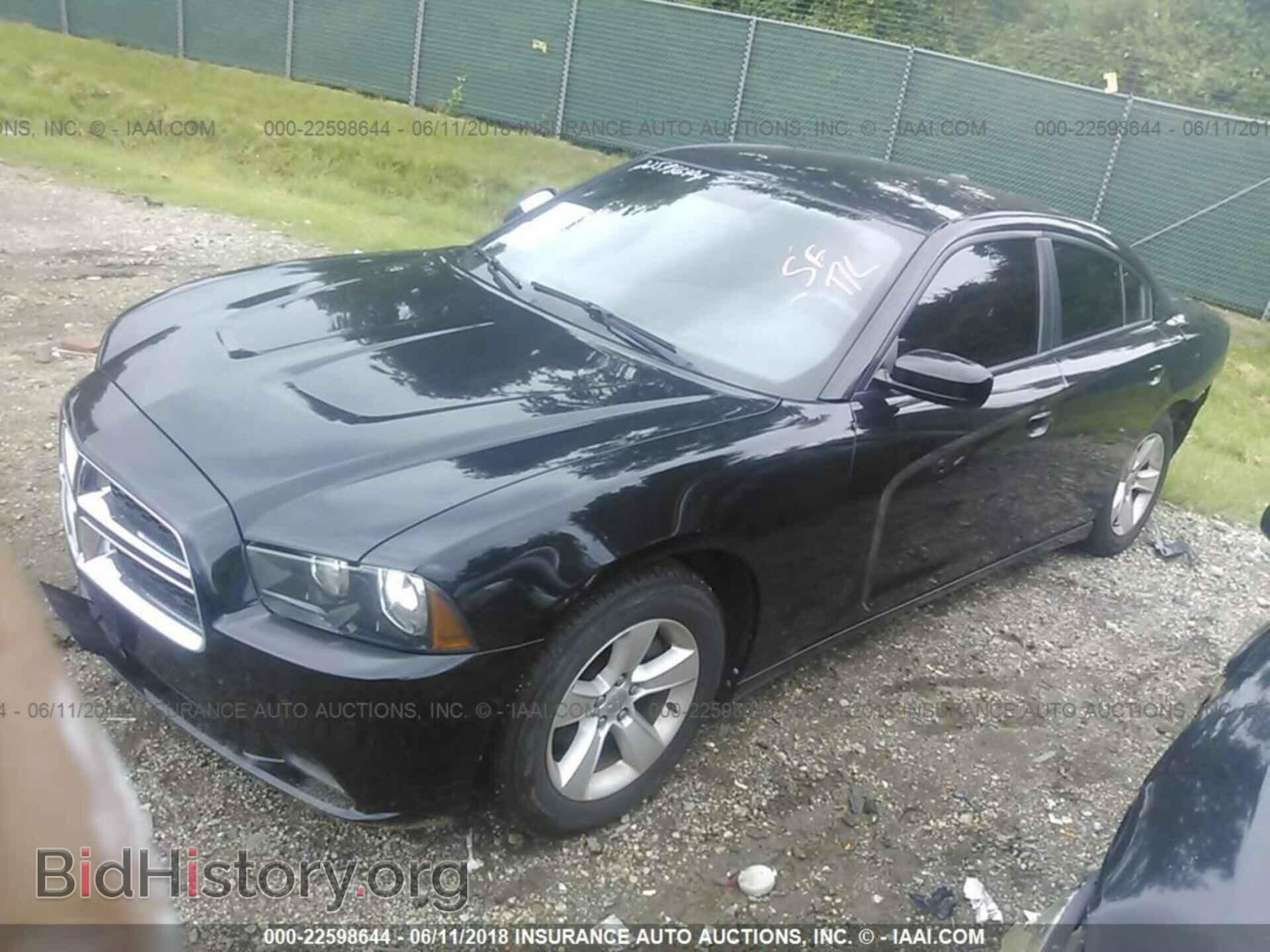 2012 Dodge Charger - VIN: 2C3CDXBG0CH240884 - Фото 2