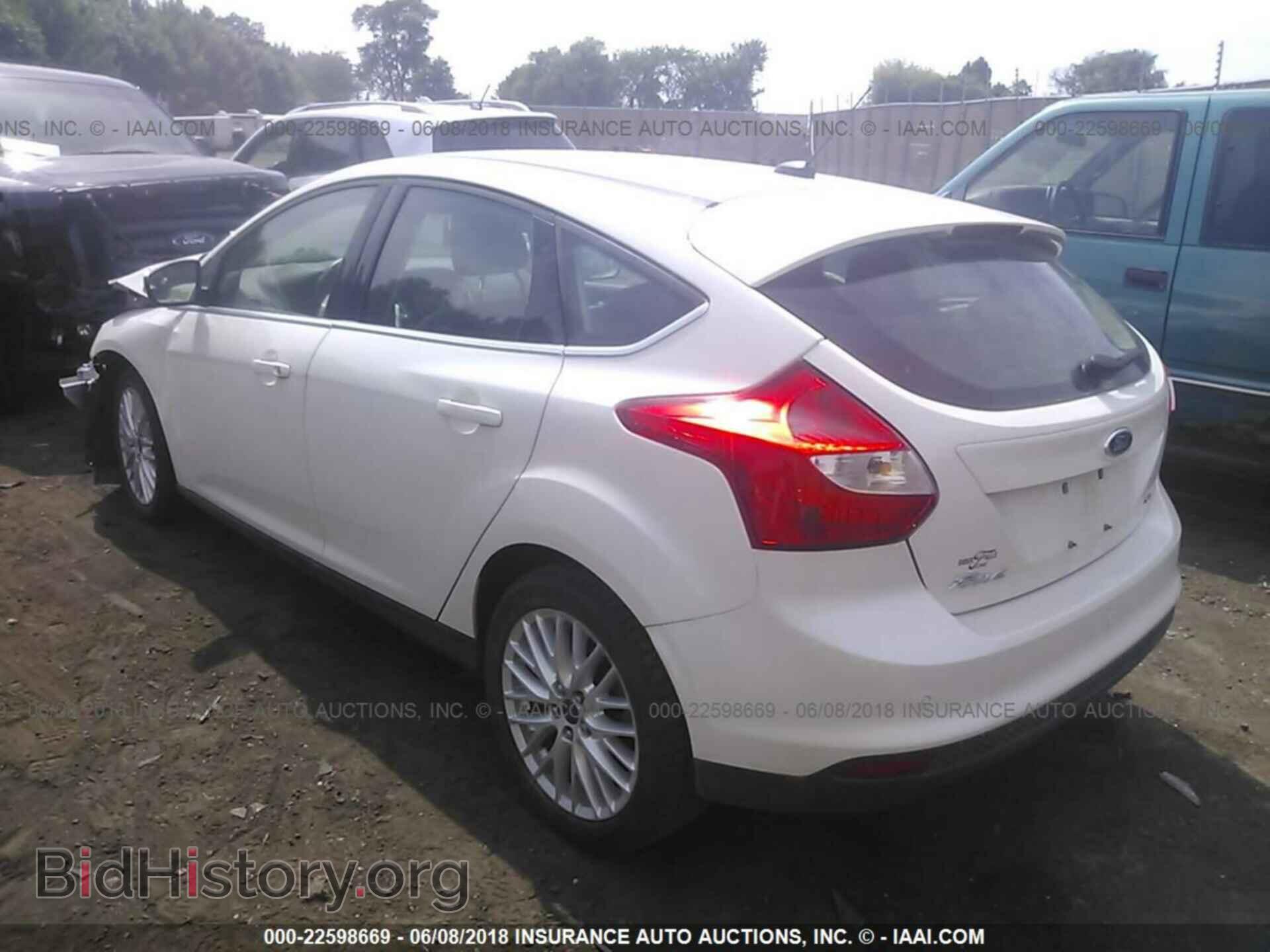 2012 Ford Focus - VIN: 1FAHP3M21CL234409 - Фото 3