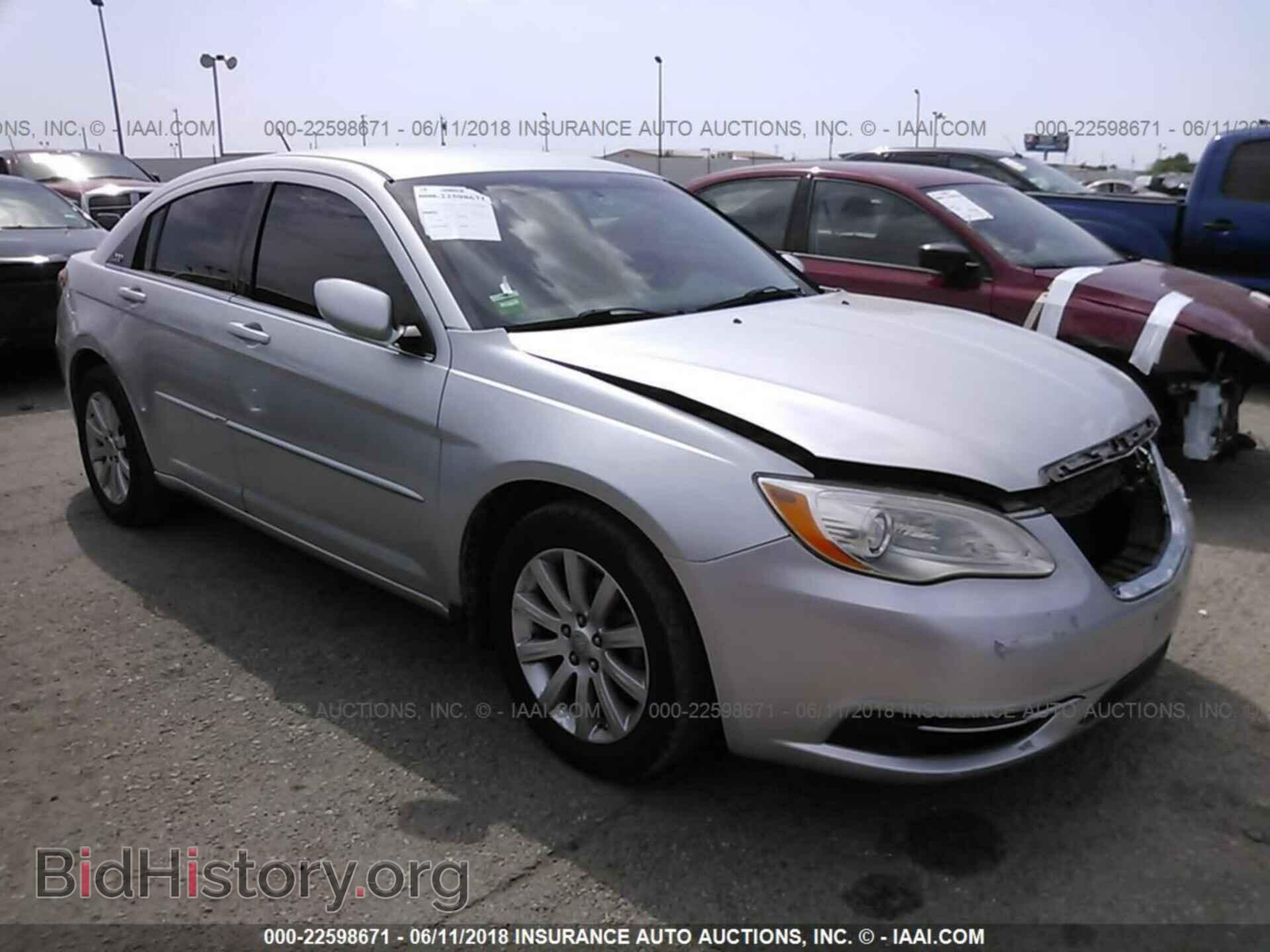 Фотография 1C3CCBBB0CN183670 - Chrysler 200 2012