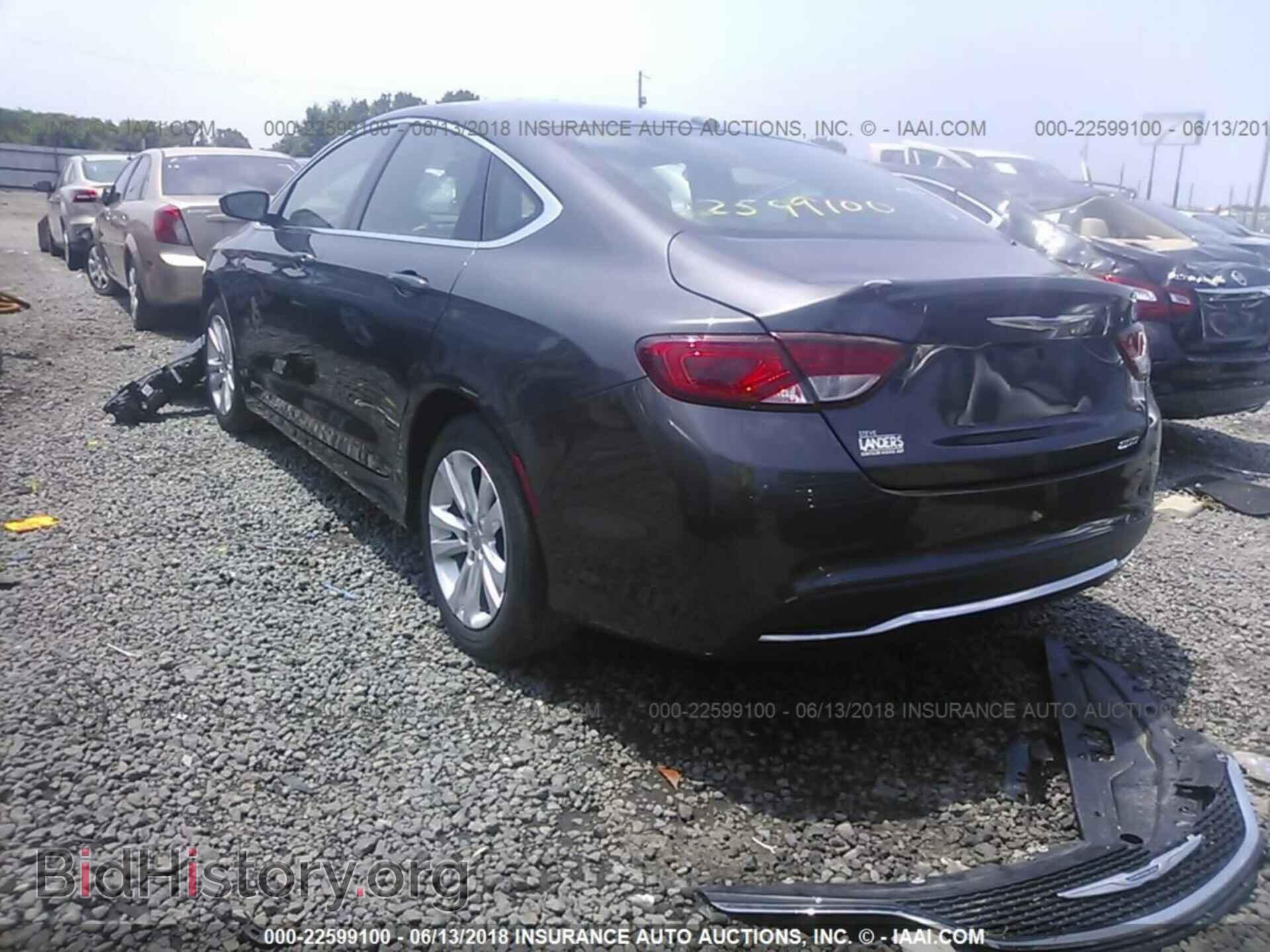 2015 Chrysler 200 - VIN: 1C3CCCAB7FN748637 - Photo 3