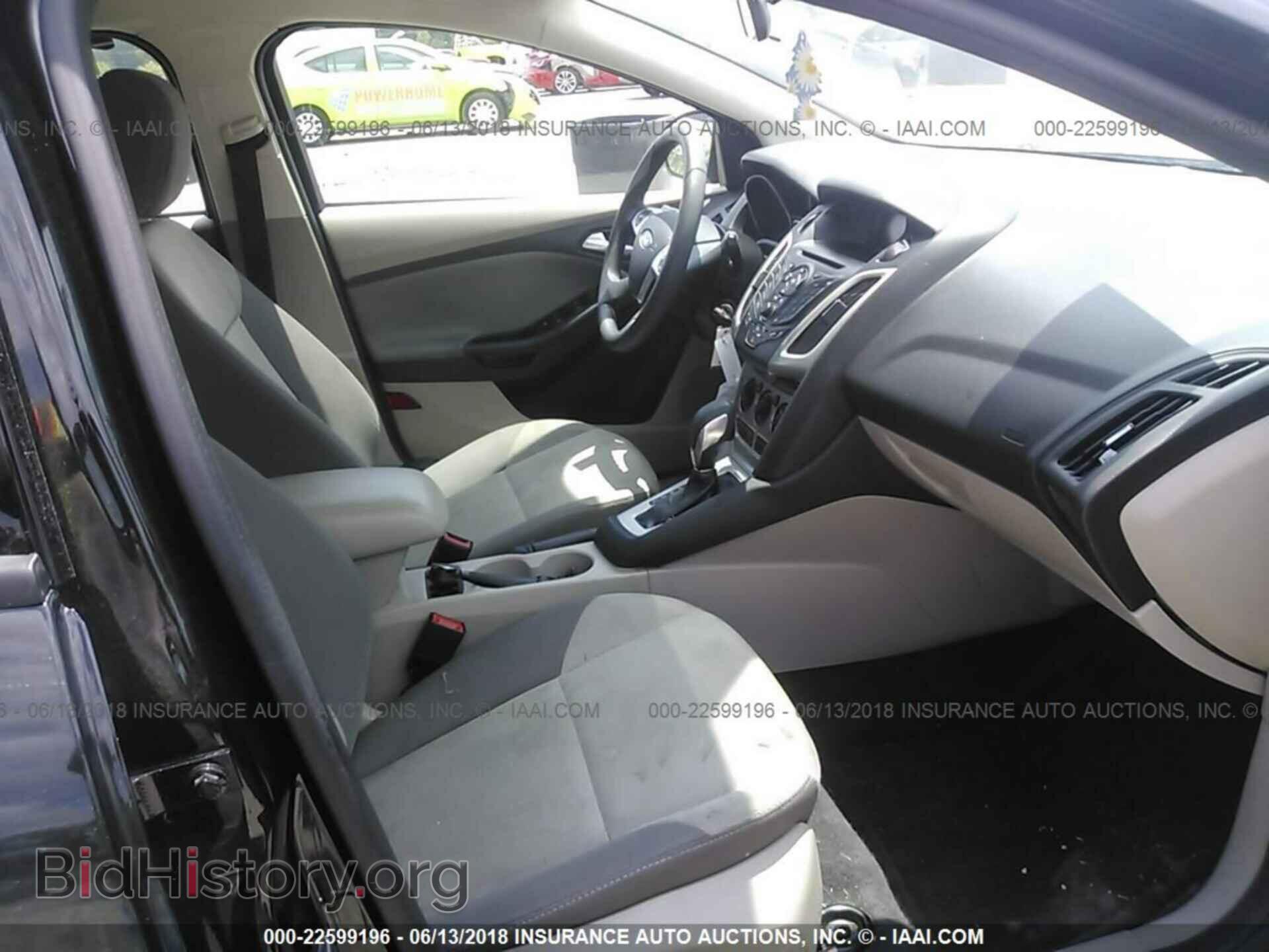 2014 Ford Focus - VIN: 1FADP3K20EL190035 - Photo 5