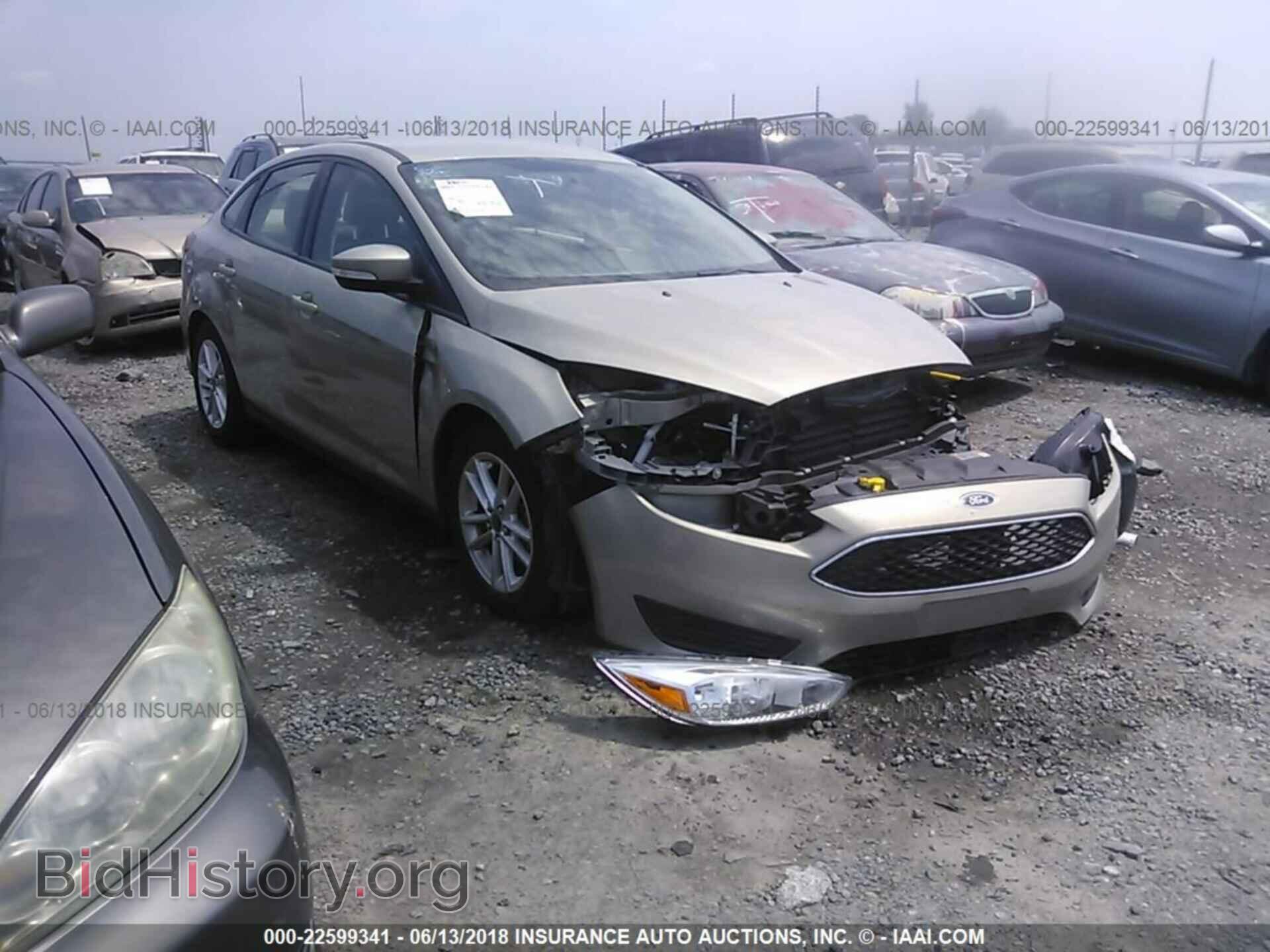 Photo 1FADP3F22GL241886 - Ford Focus 2016