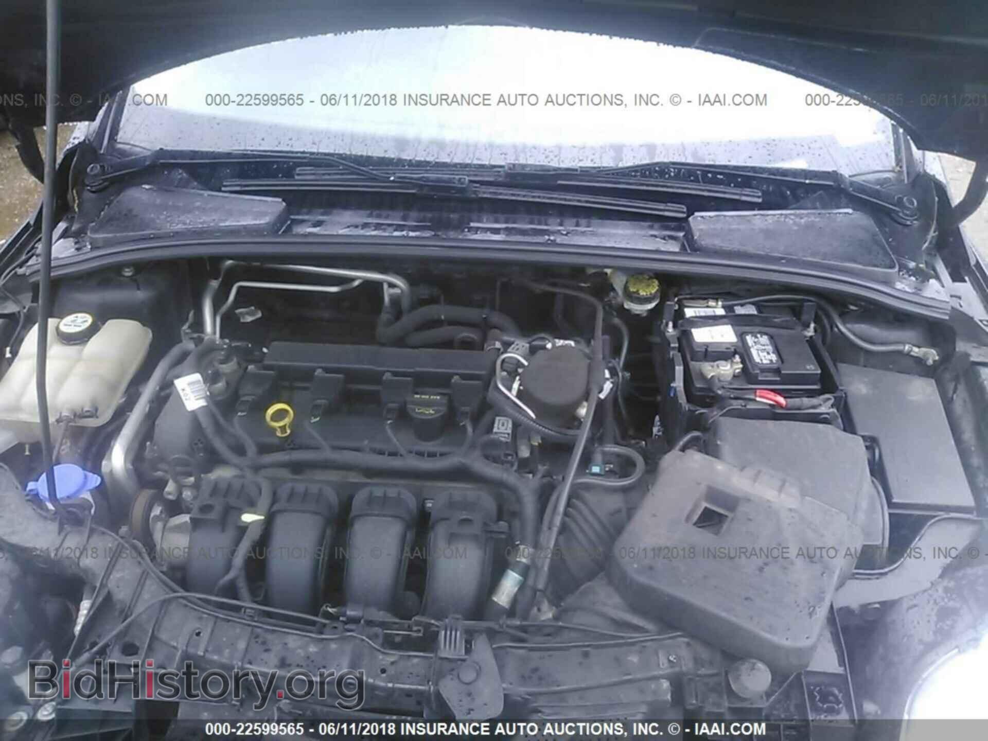 2012 Ford Focus - VIN: 1FAHP3H29CL210790 - Photo 10