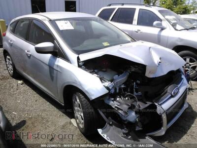 2012 Ford FOCUS, серебристый — VIN 1FAHP3K2XCL220320, IAAI
