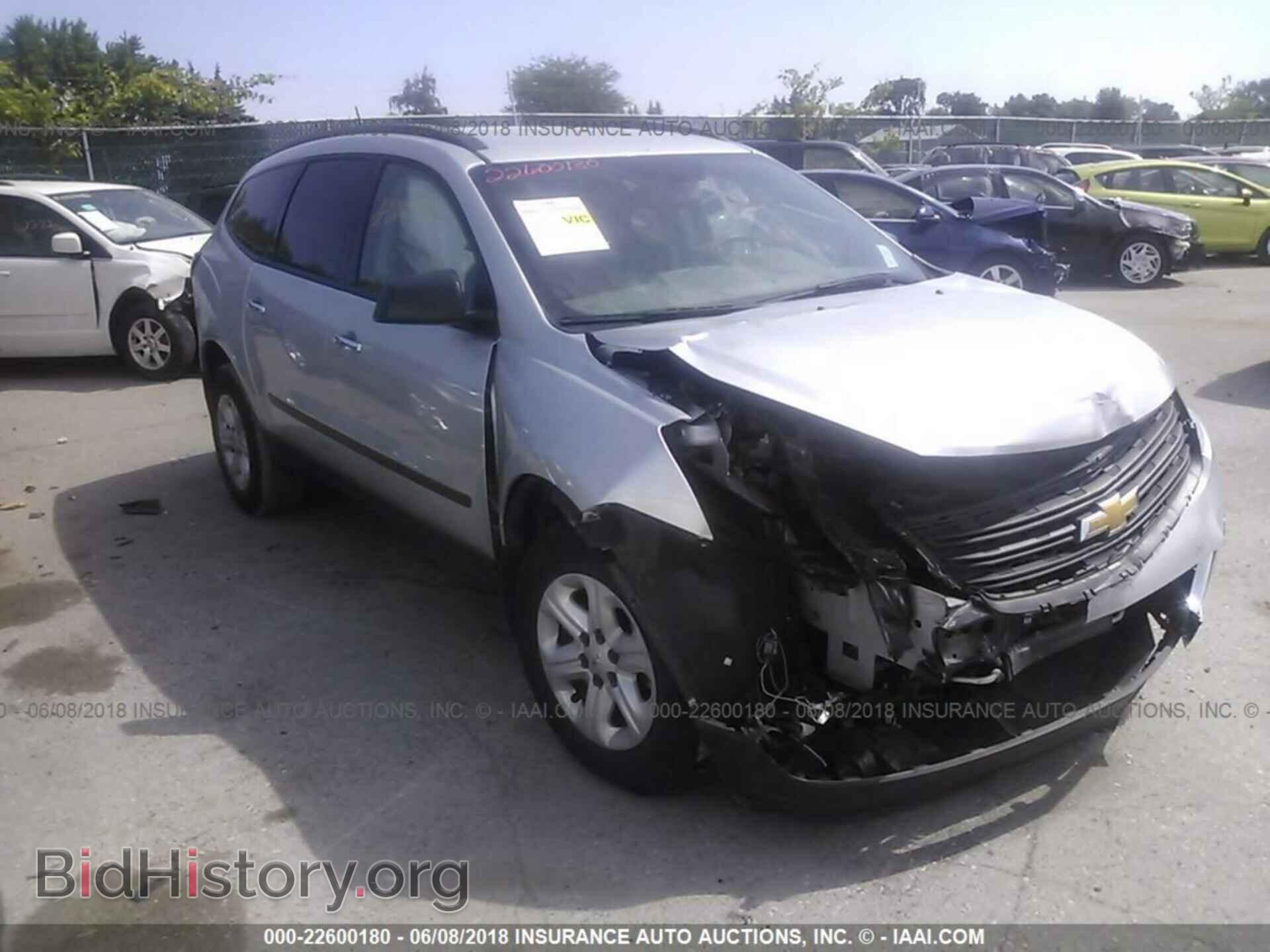 Фотография 1GNKRFKD4HJ338712 - Chevrolet Traverse 2017