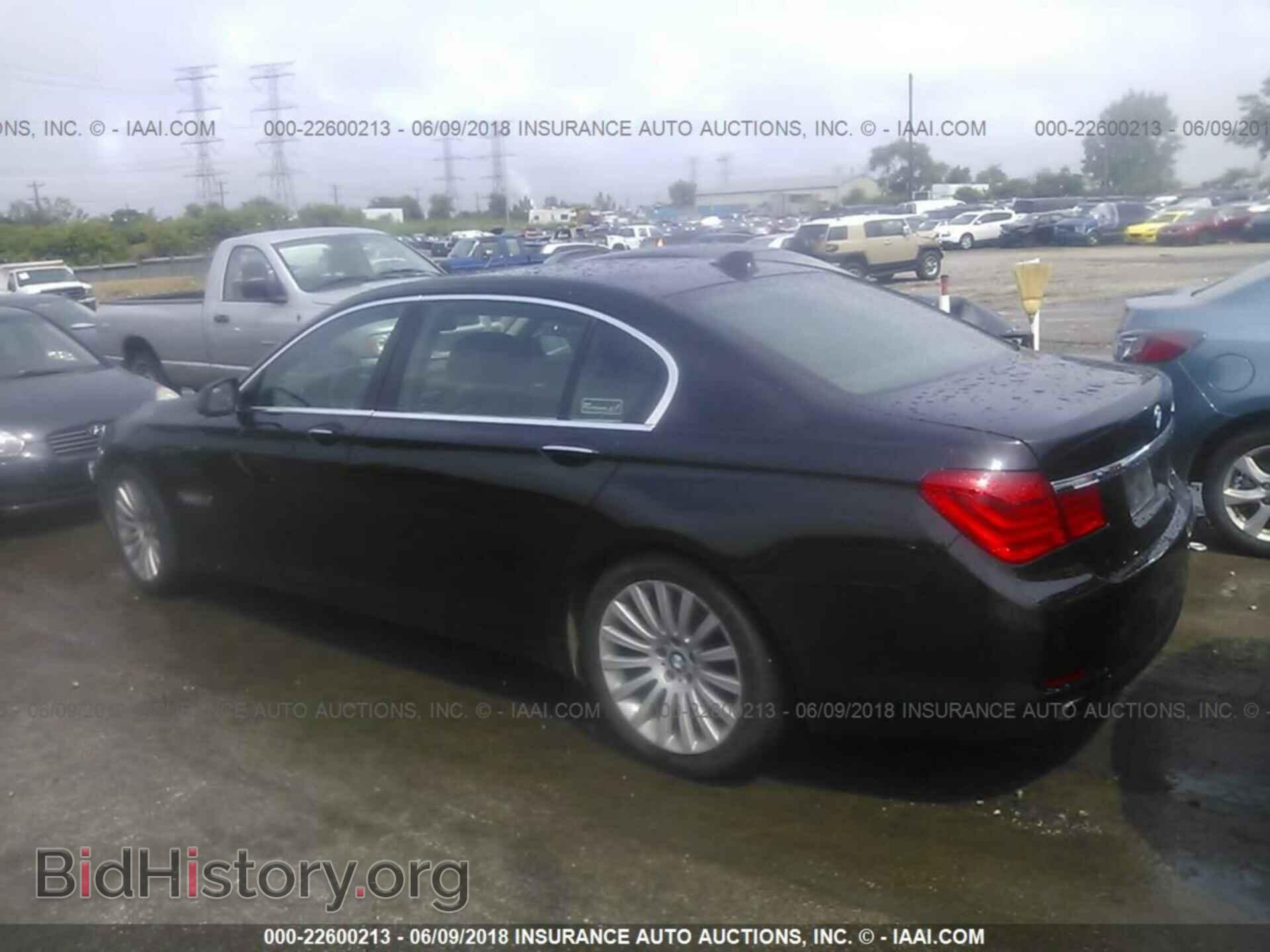 2012 Bmw 750 - VIN: WBAKC8C58CC435368 - Фото 3