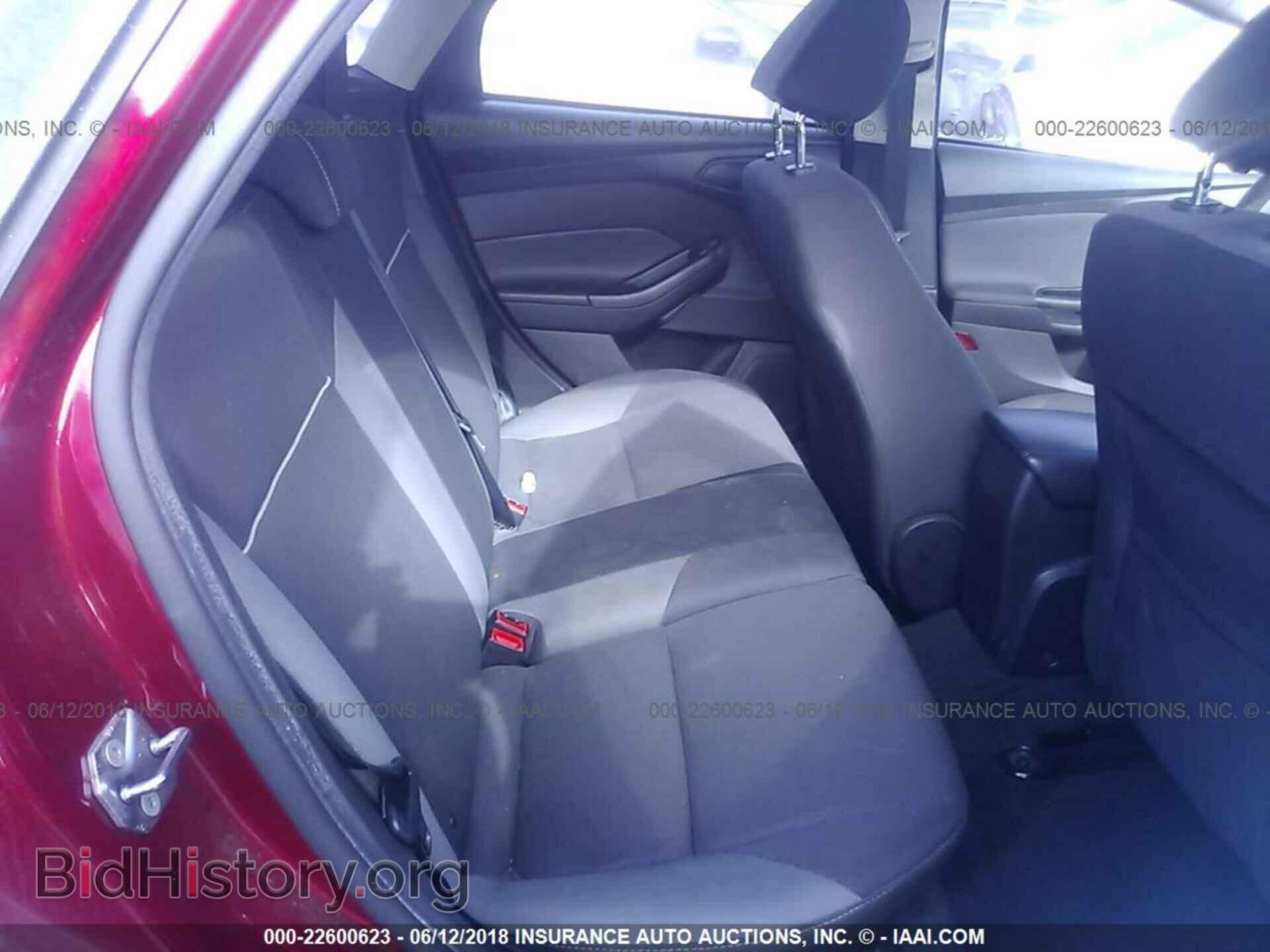 2012 Ford Focus - VIN: 1FAHP3K2XCL422848 - Фото 8