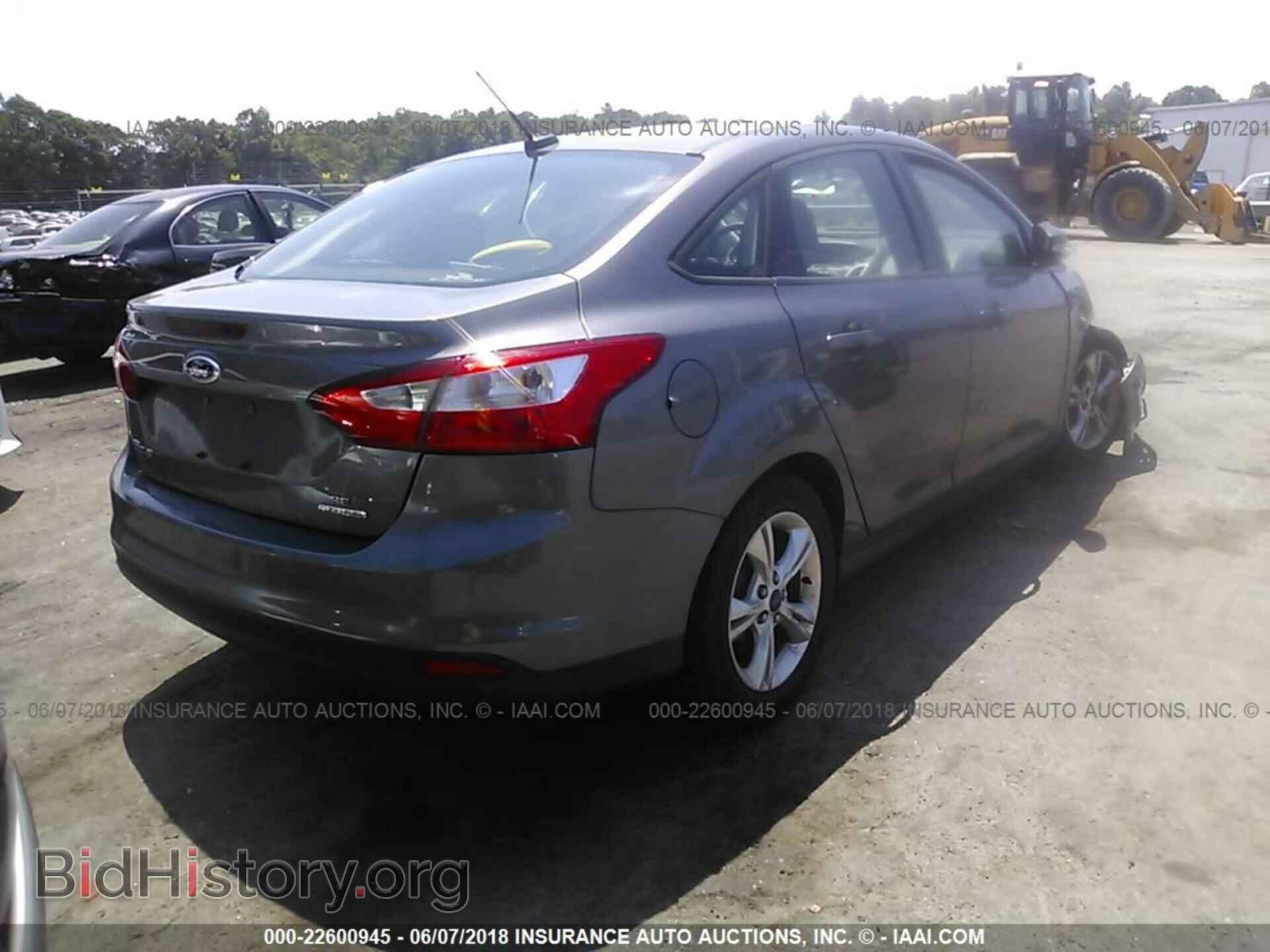 2013 Ford Focus - VIN: 1FADP3F20DL187029 - Photo 4