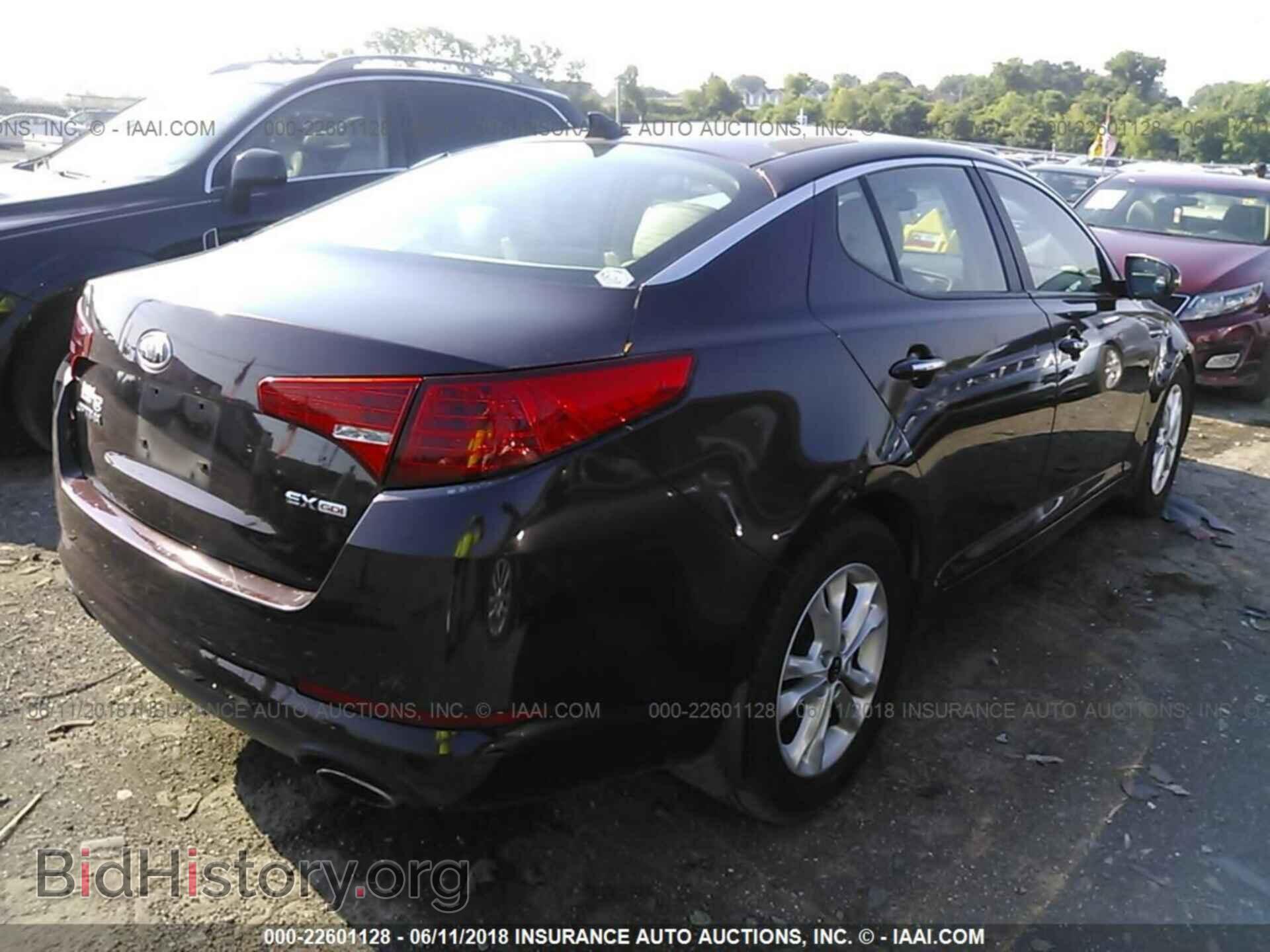 2011 Kia Optima - VIN: KNAGN4A79B5125049 - Фото 4