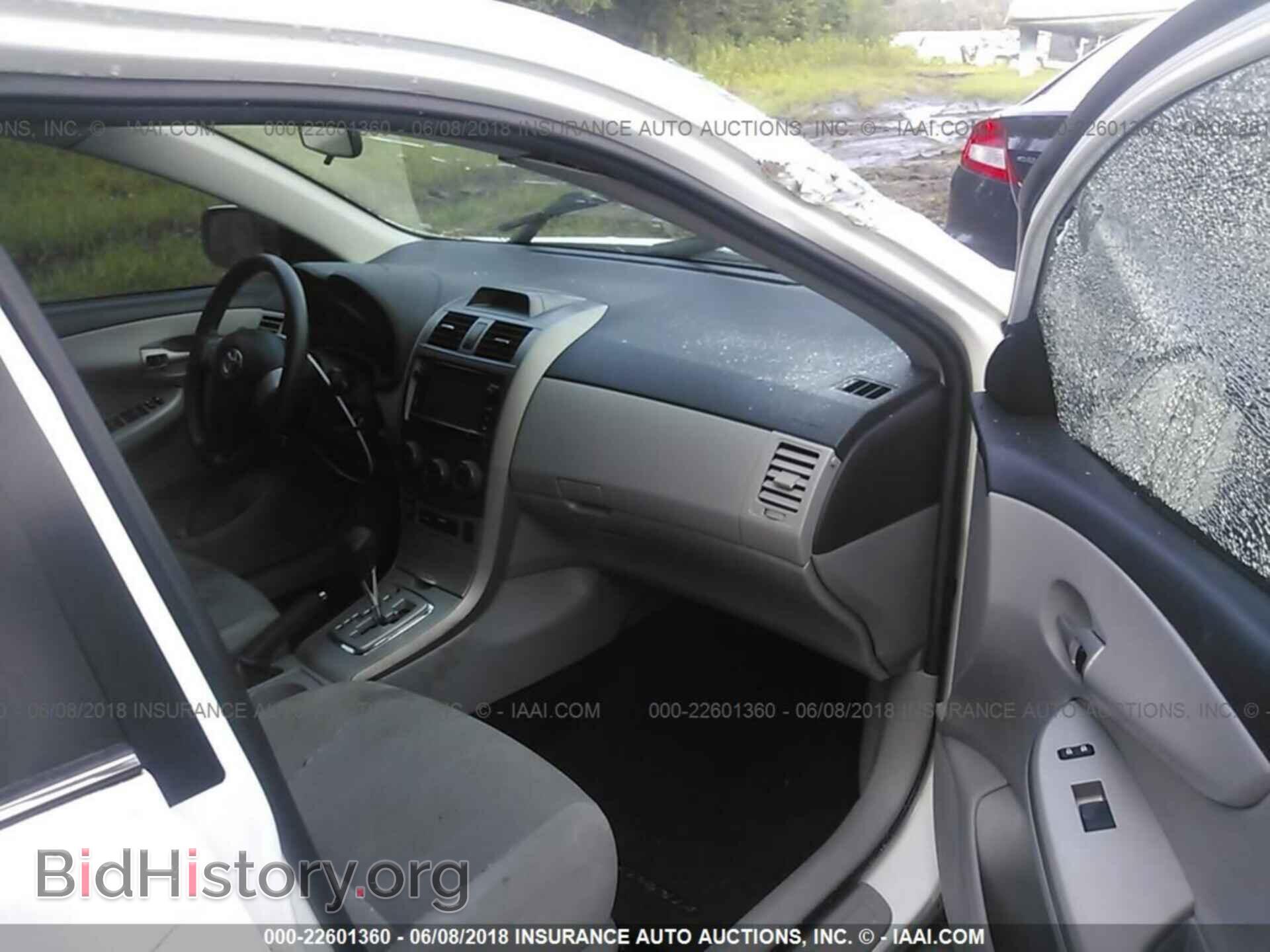 2013 Toyota Corolla - VIN: 2T1BU4EE8DC964091 - Фото 5