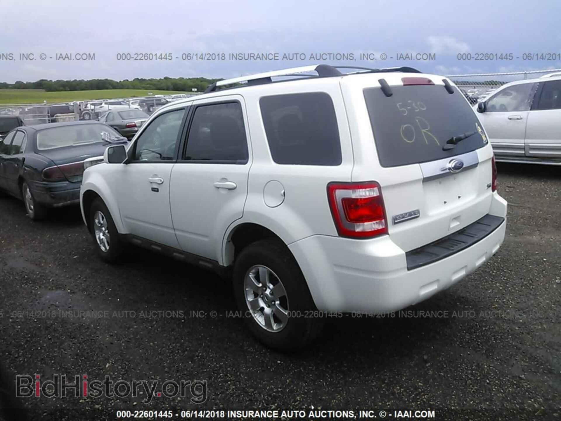 2012 Ford Escape - VIN: 1FMCU9EG1CKA08205 - Фото 3