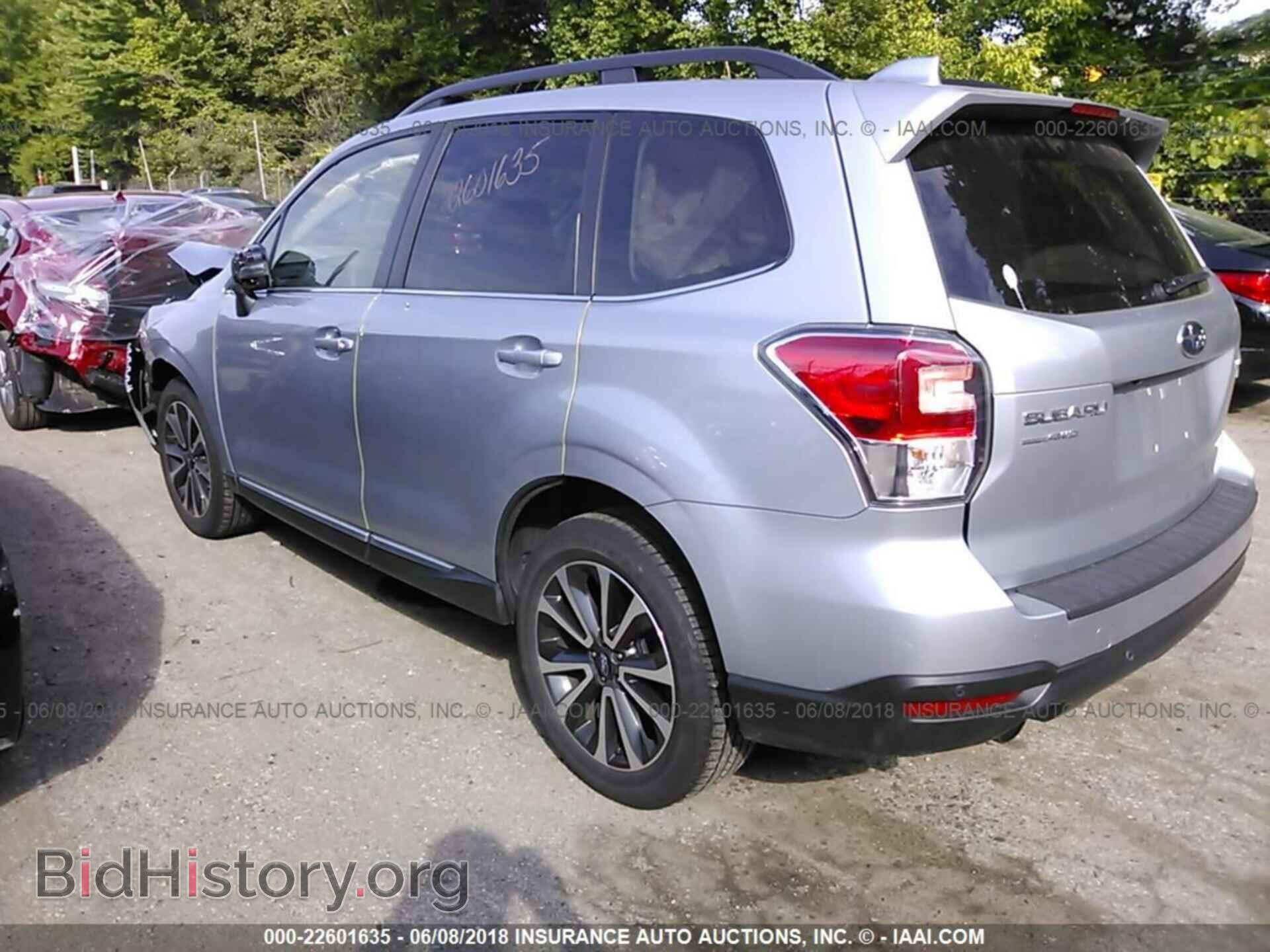 2017 Subaru Forester - VIN: JF2SJGWC1HH477745 - Фото 3