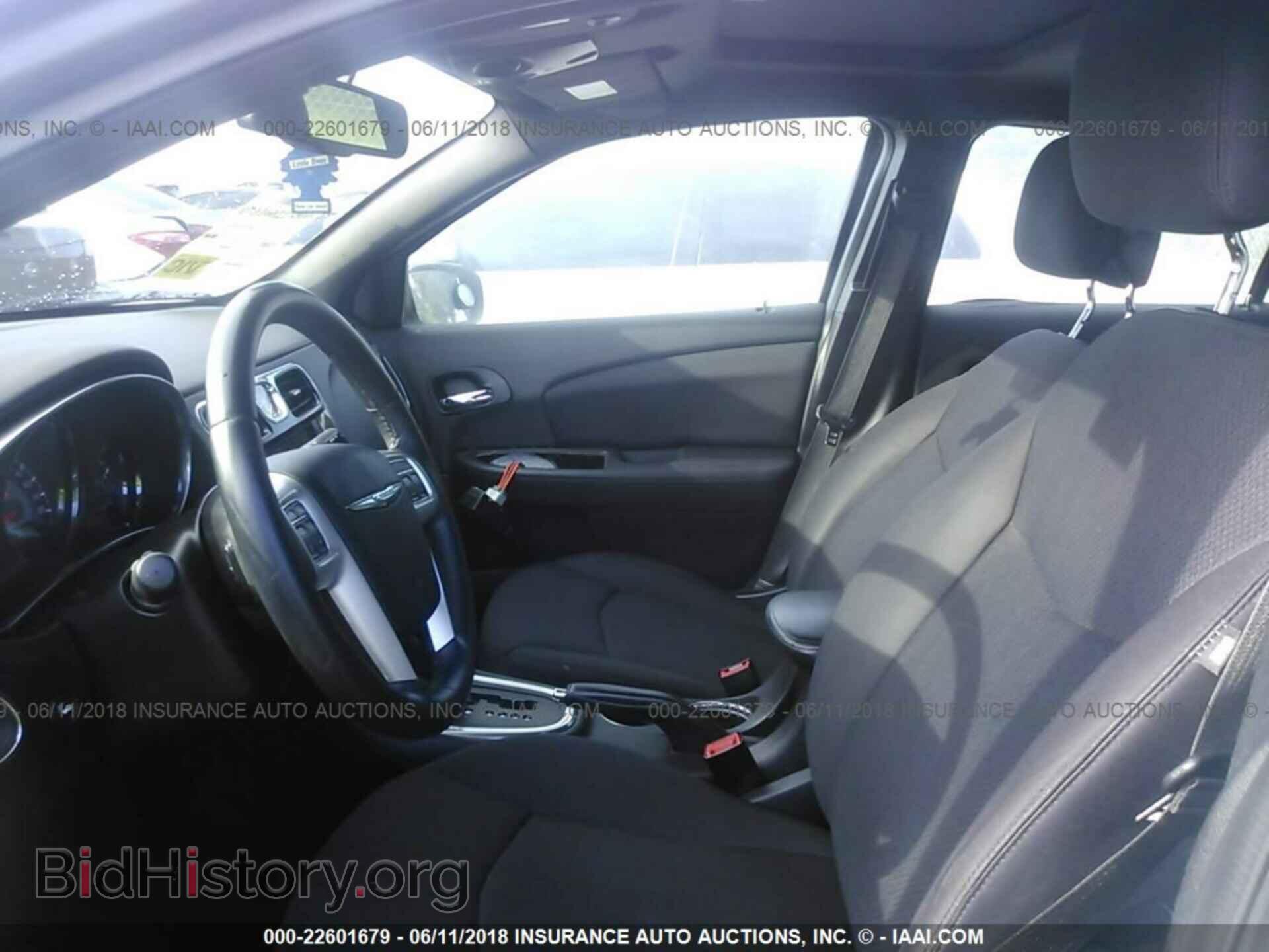 2013 Chrysler 200 - VIN: 1C3CCBBB4DN503915 - Фото 5