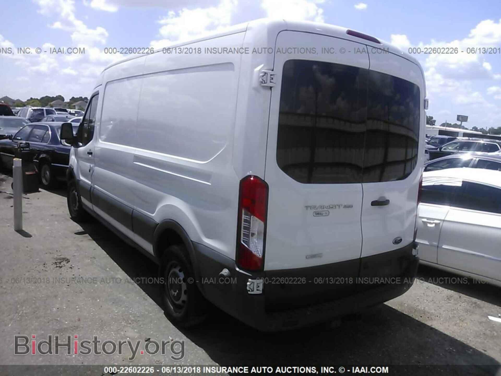 2015 Ford Transit - VIN: 1FTNR2CG7FKA81558 - Фото 3