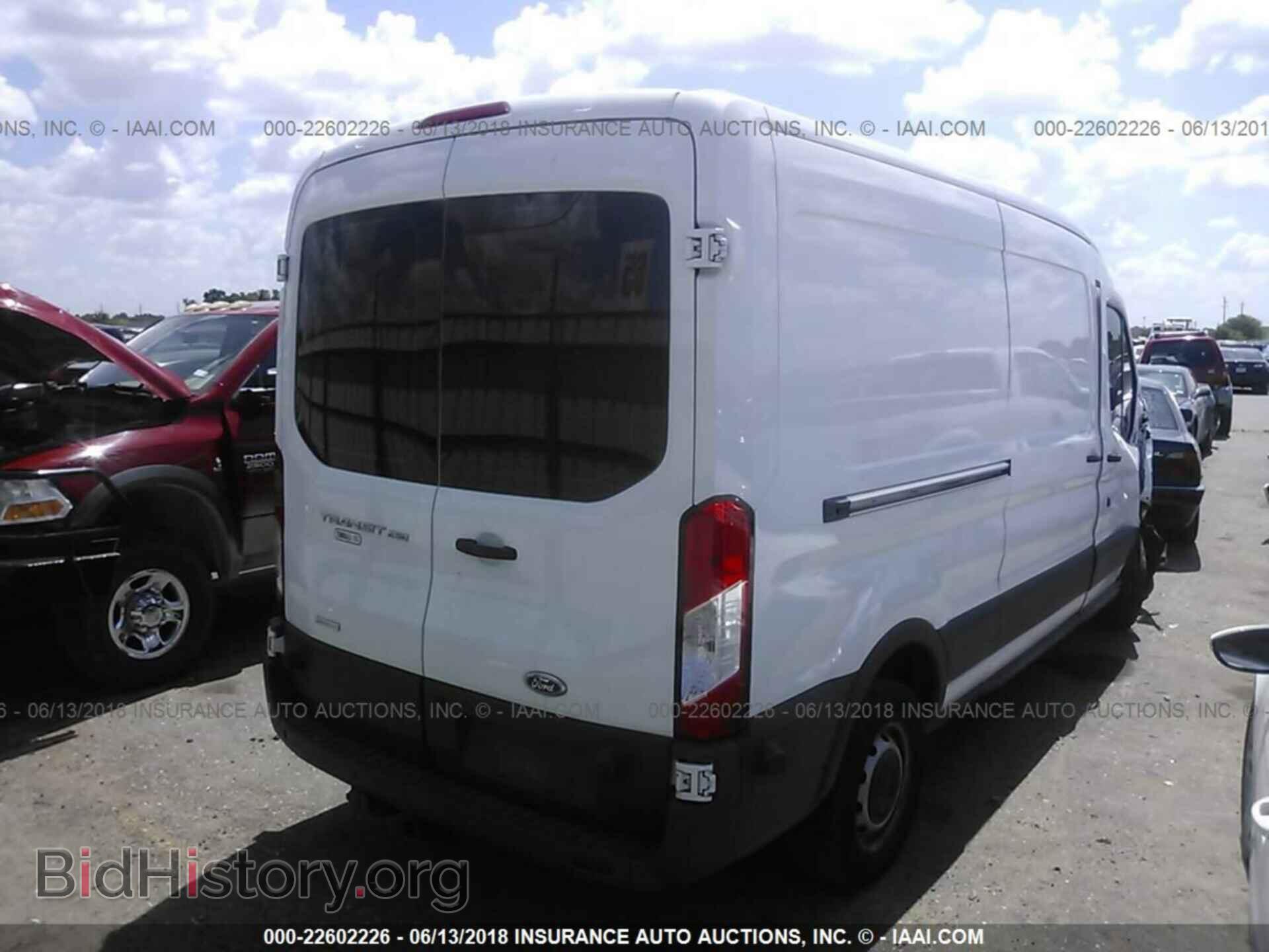 2015 Ford Transit - VIN: 1FTNR2CG7FKA81558 - Фото 4