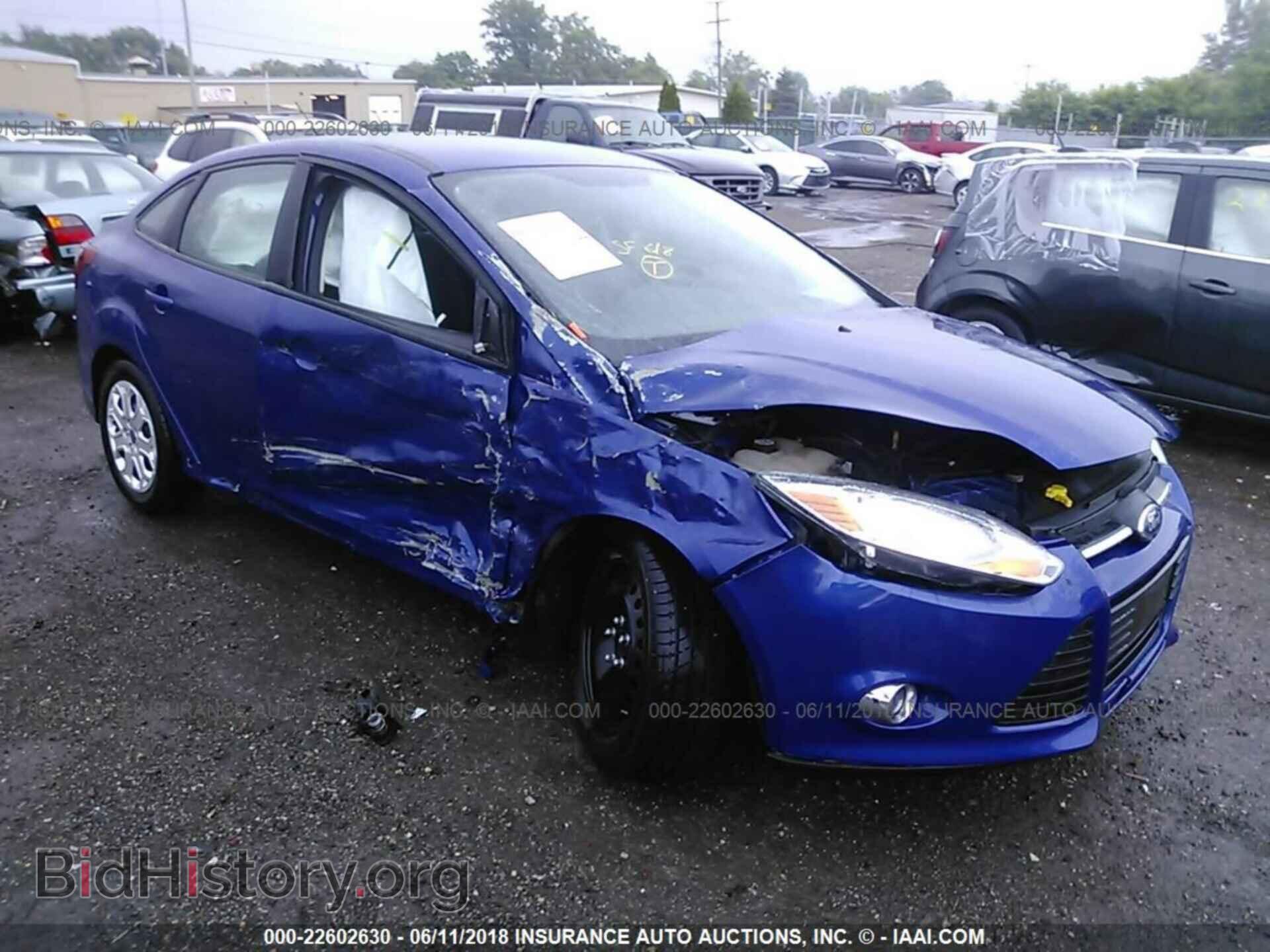 Photo 1FAHP3F29CL354066 - Ford Focus 2012